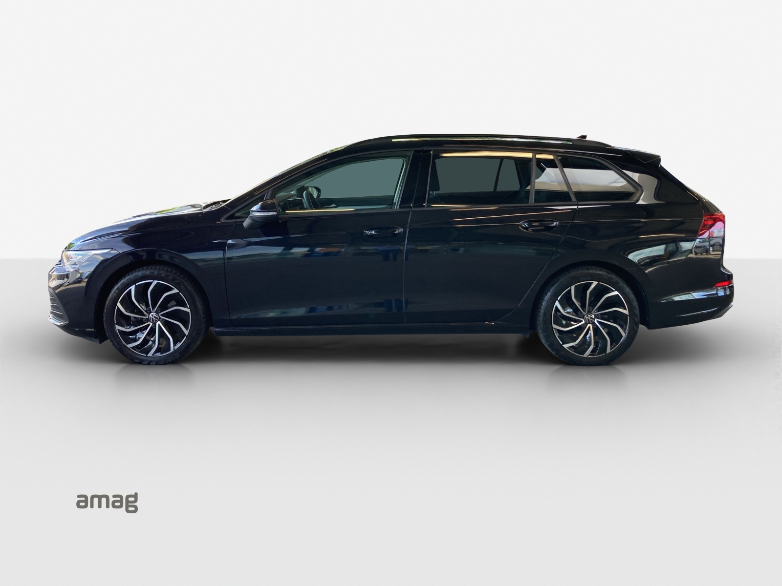 VW Golf Variant 1.5 eTSI mHEV Life-showroom-element-1