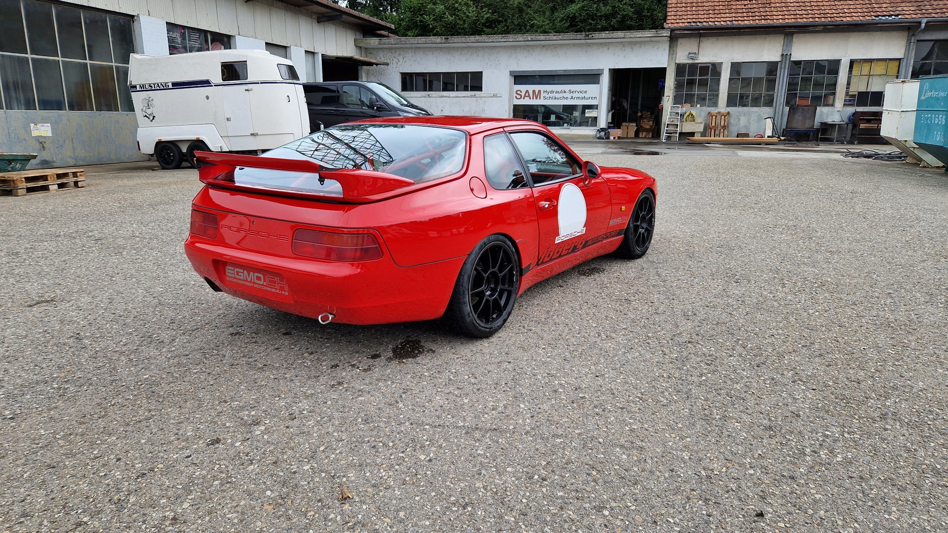 PORSCHE 968-image-2