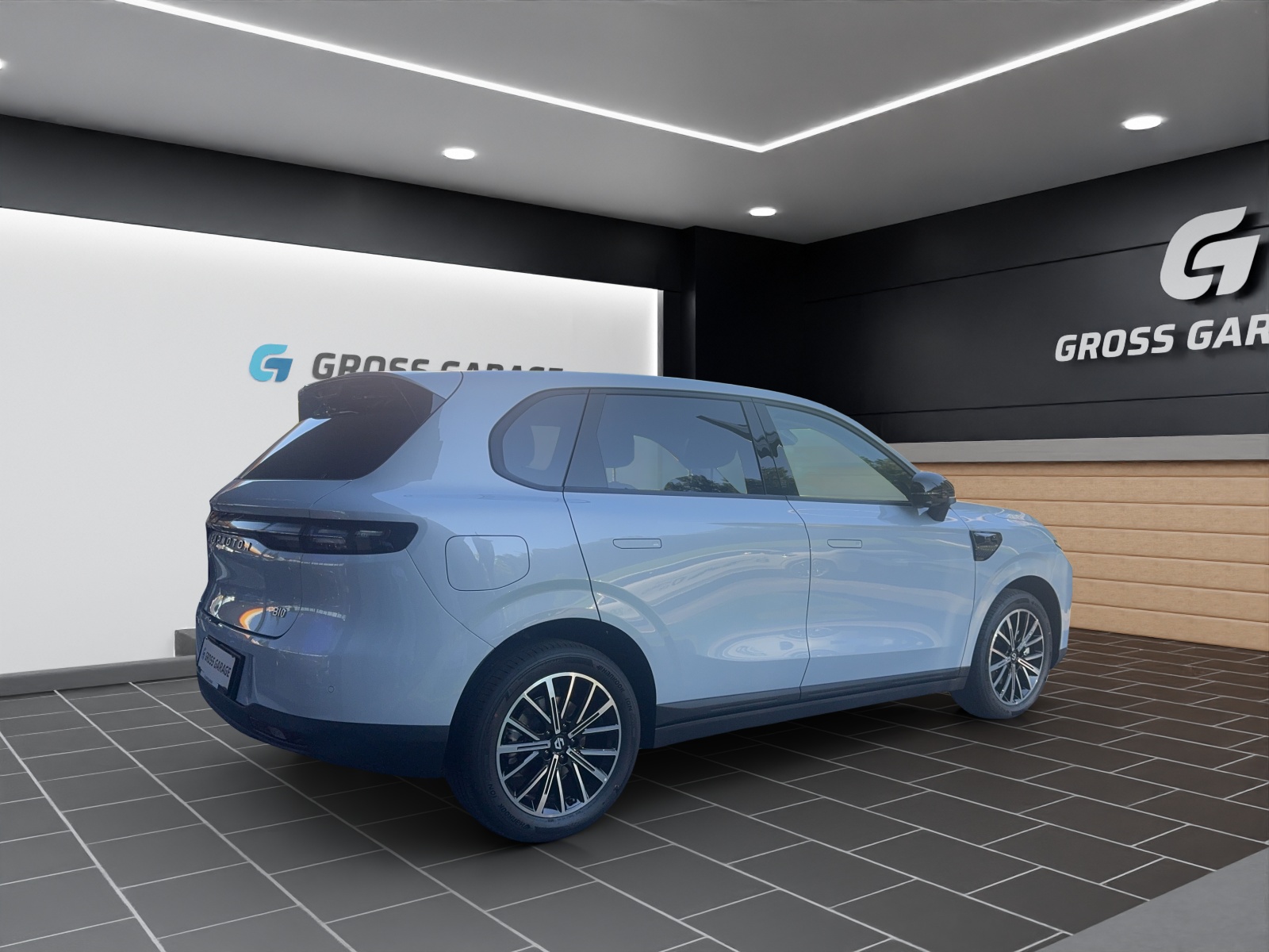 LEAPMOTOR B10 1.5 Hybrid EV-showroom-element-3