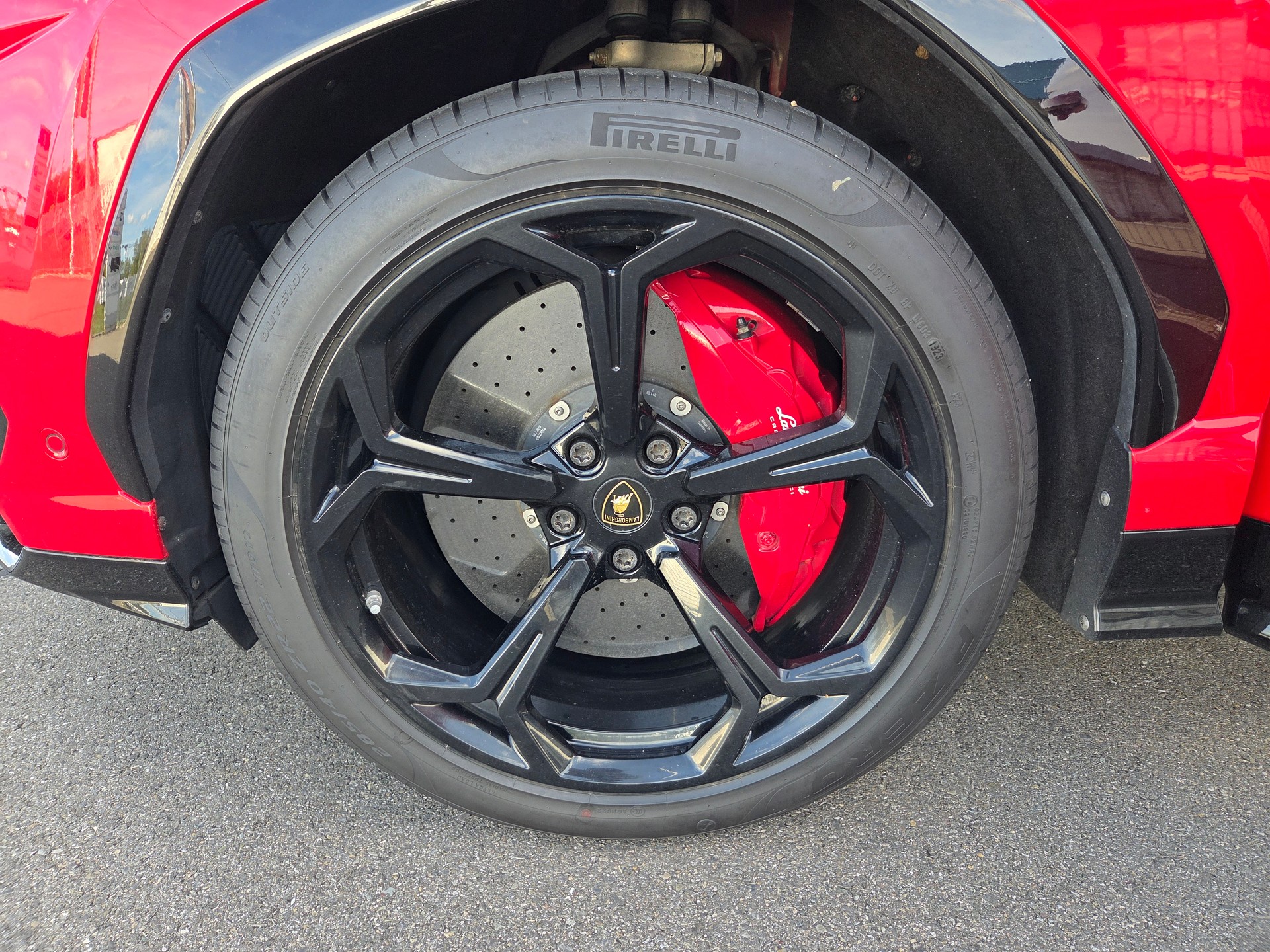 LAMBORGHINI Urus E-Gear-image-14