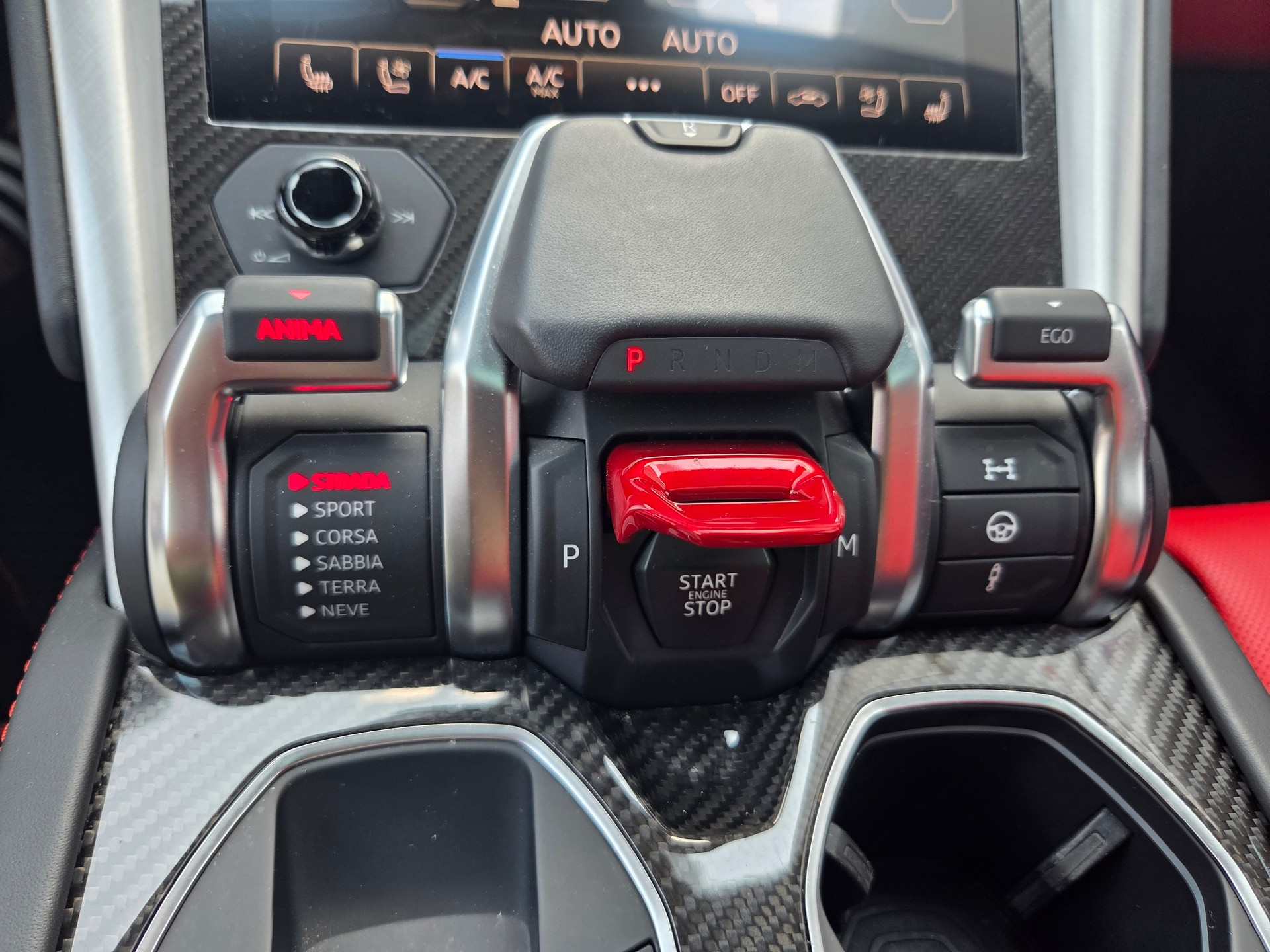 LAMBORGHINI Urus E-Gear-image-11