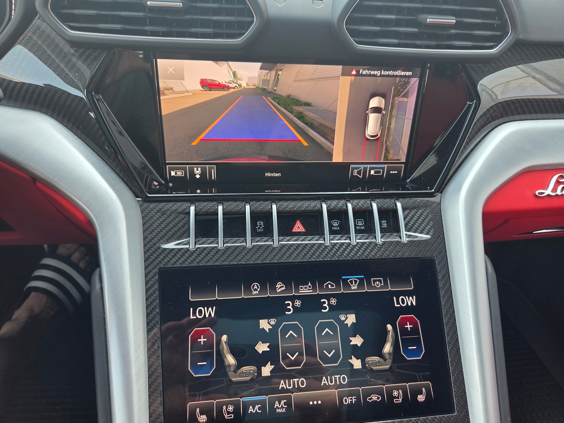 LAMBORGHINI Urus E-Gear-image-13