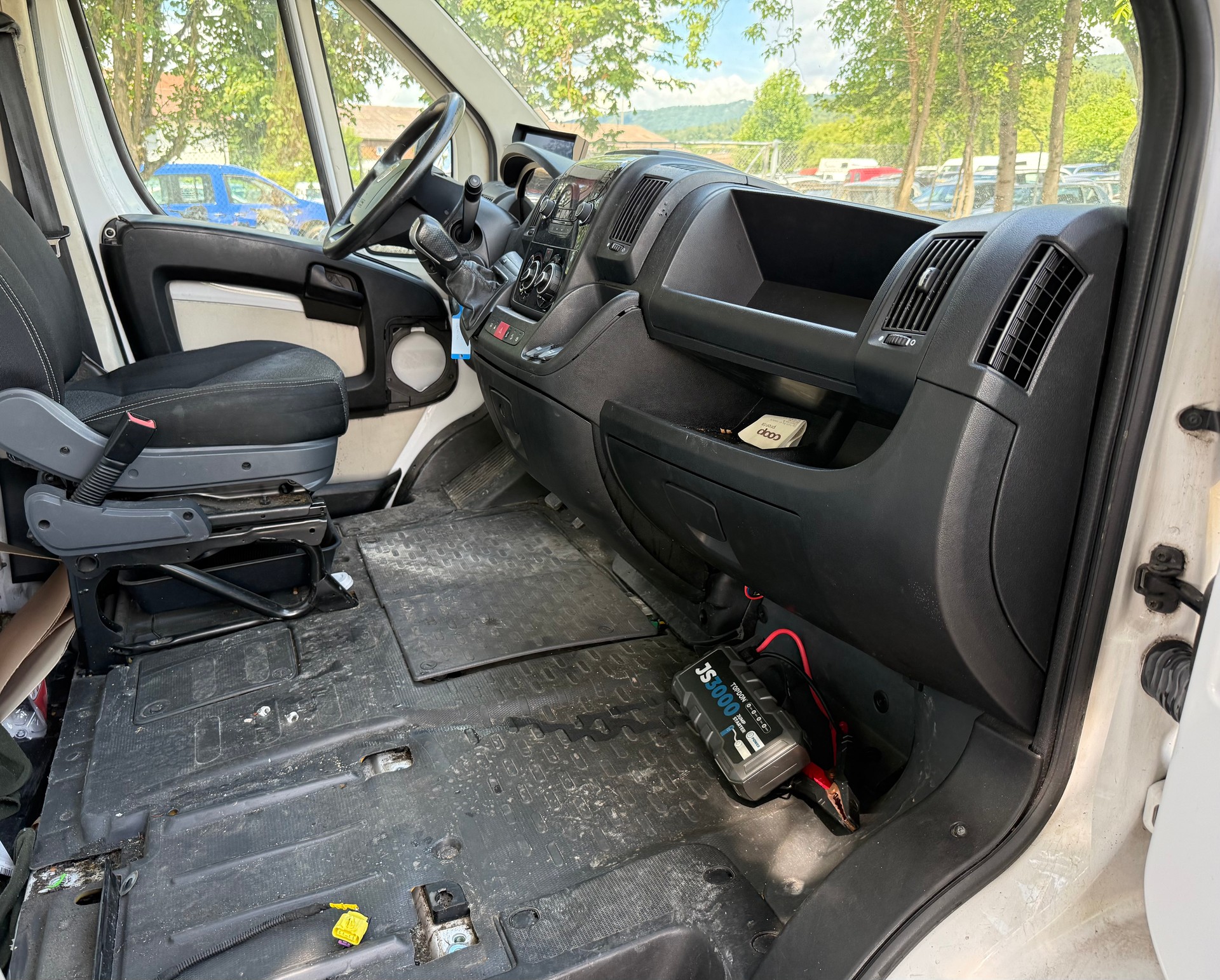 FIAT Ducato 35 2.3 MJ Comfort Matic Kuhler-image-9