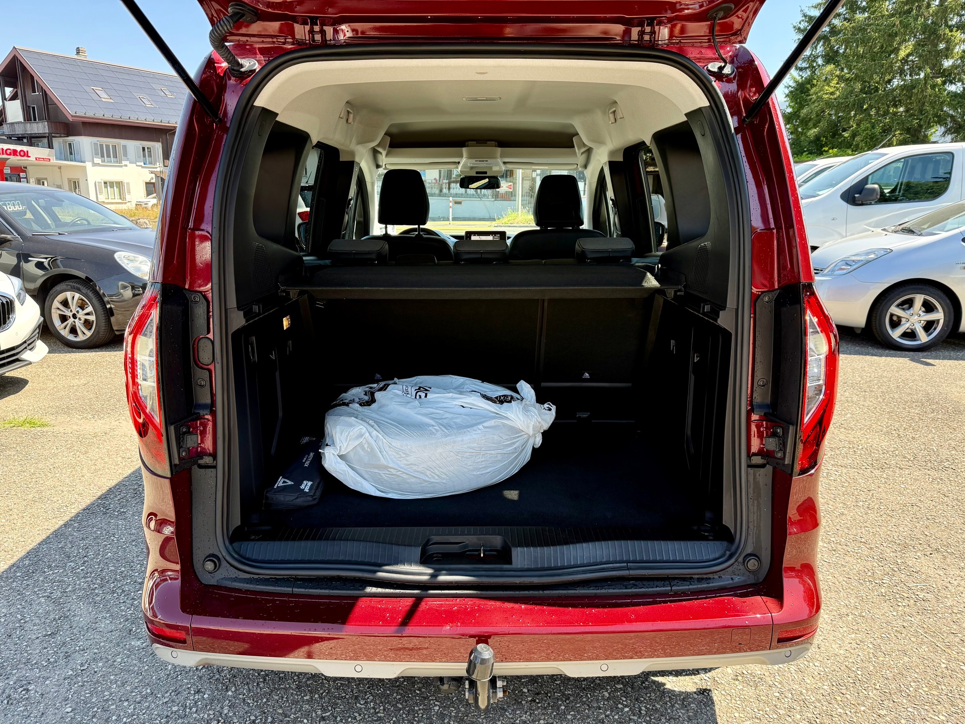 RENAULT Kangoo 1.3 TCe 130 PF Techno EDC-image-13
