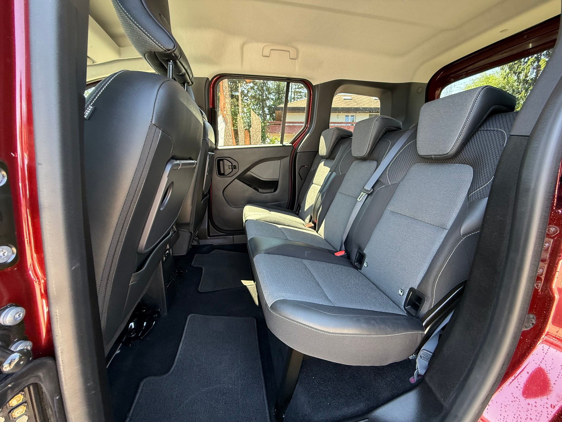 RENAULT Kangoo 1.3 TCe 130 PF Techno EDC-image-10
