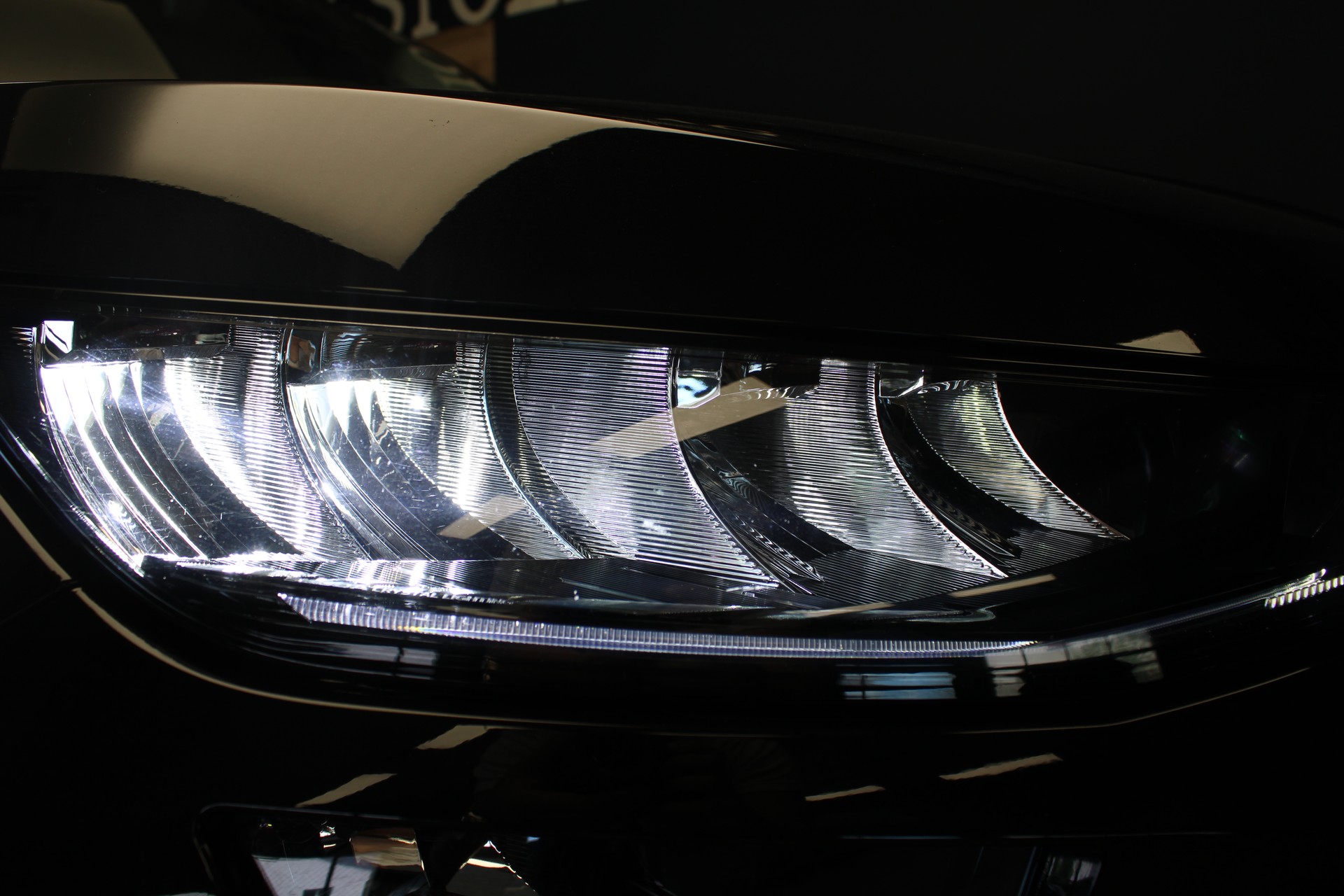 SKODA Kodiaq 2.0 TDI CR Ambition 4x4 DSG-image-8