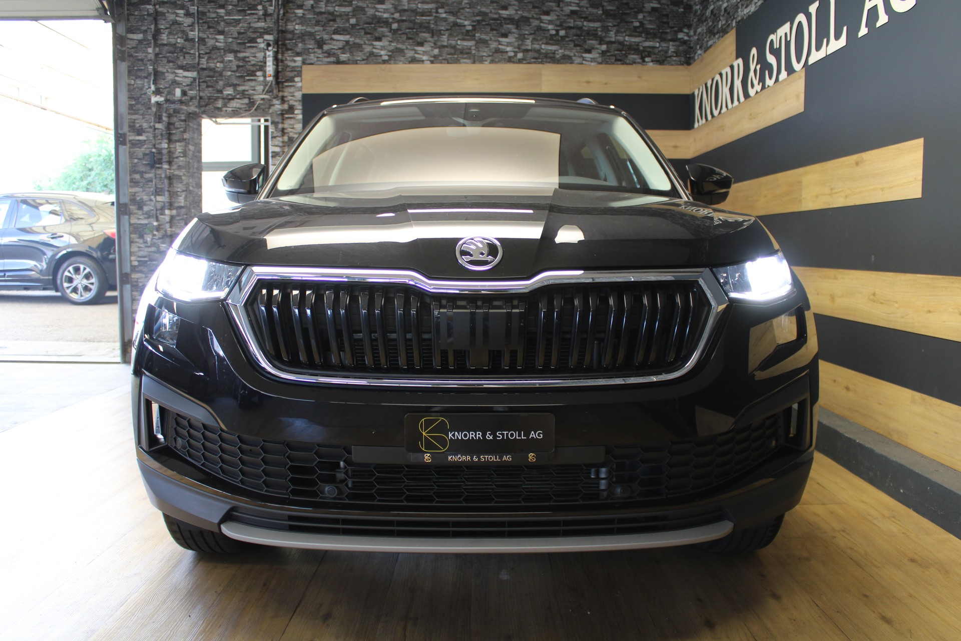 SKODA Kodiaq 2.0 TDI CR Ambition 4x4 DSG-image-4