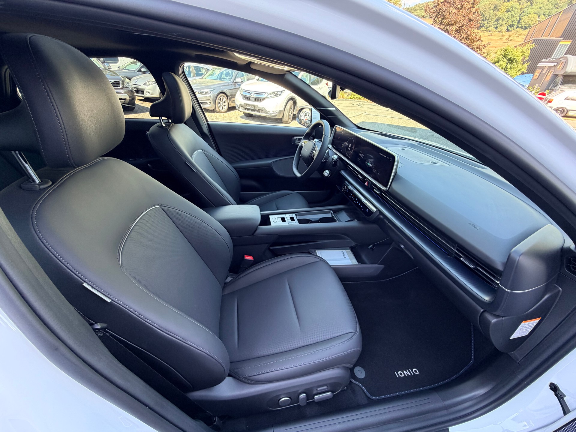 HYUNDAI Ioniq 6 77kWh Vertex 4WD-image-7
