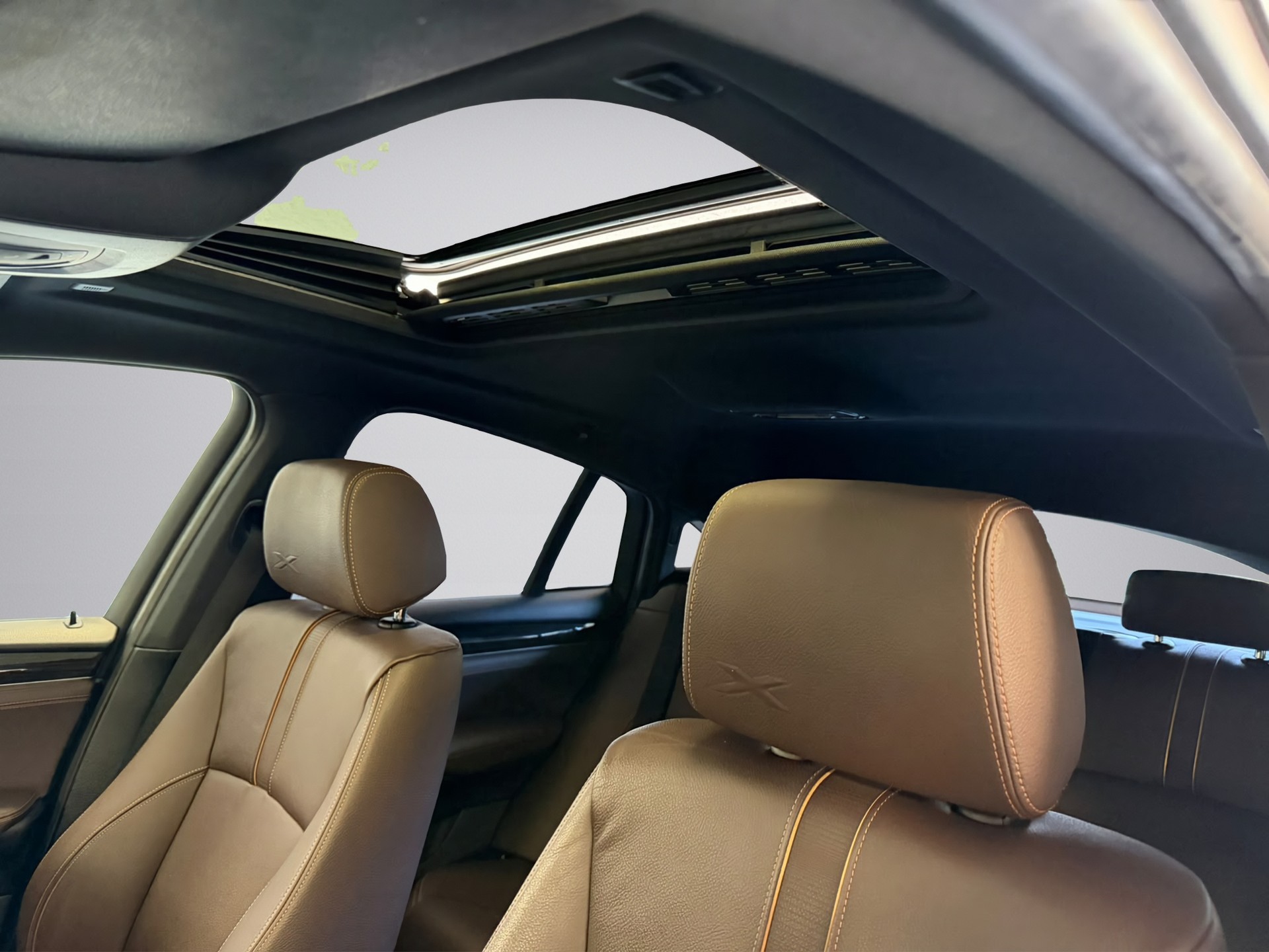 BMW X4 xDrive 35d M Sport Steptronic * M Sport Paket *-image-10