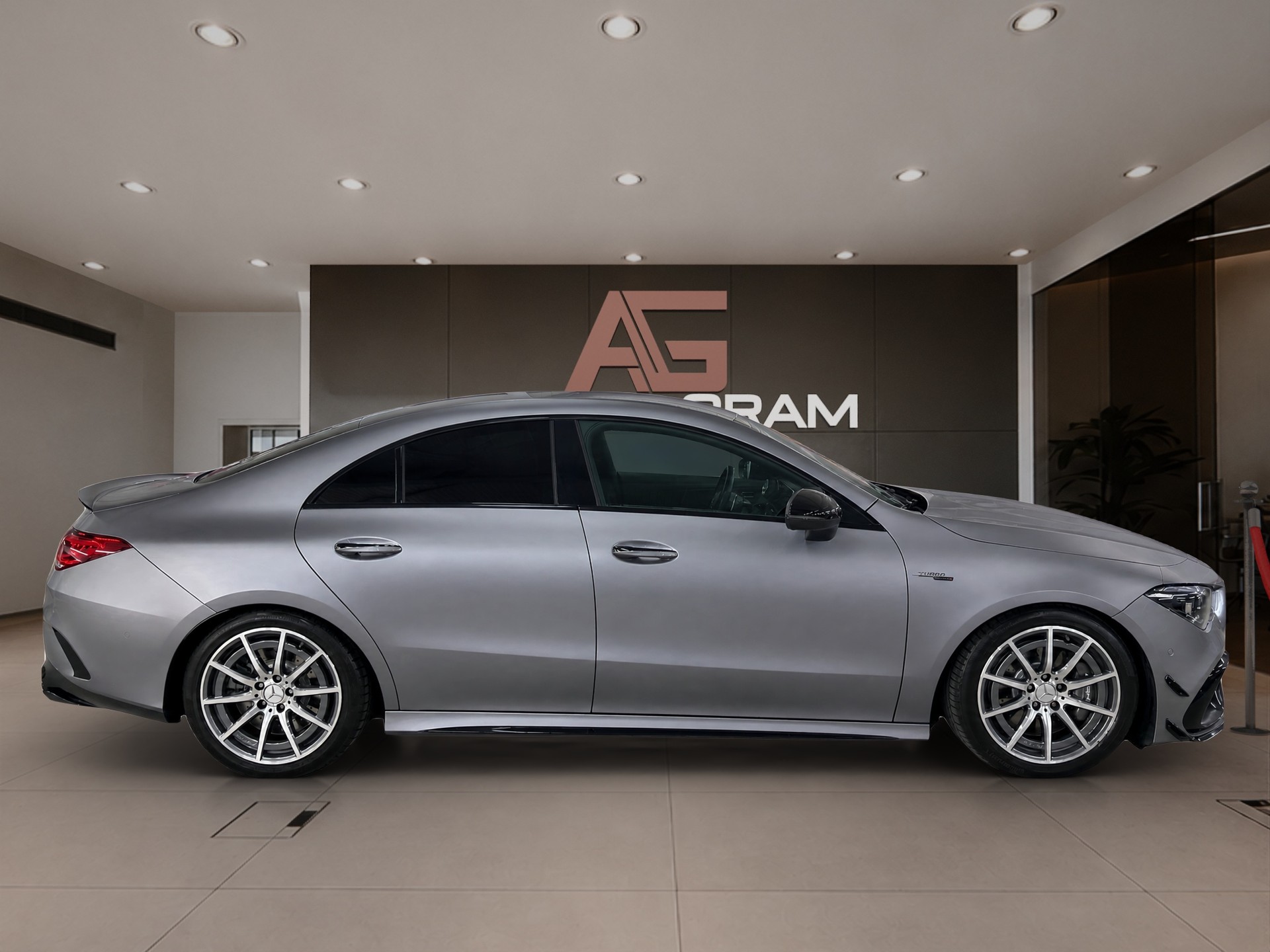 MERCEDES-BENZ CLA 45 AMG 4Matic+ 8G-DCT-image-5