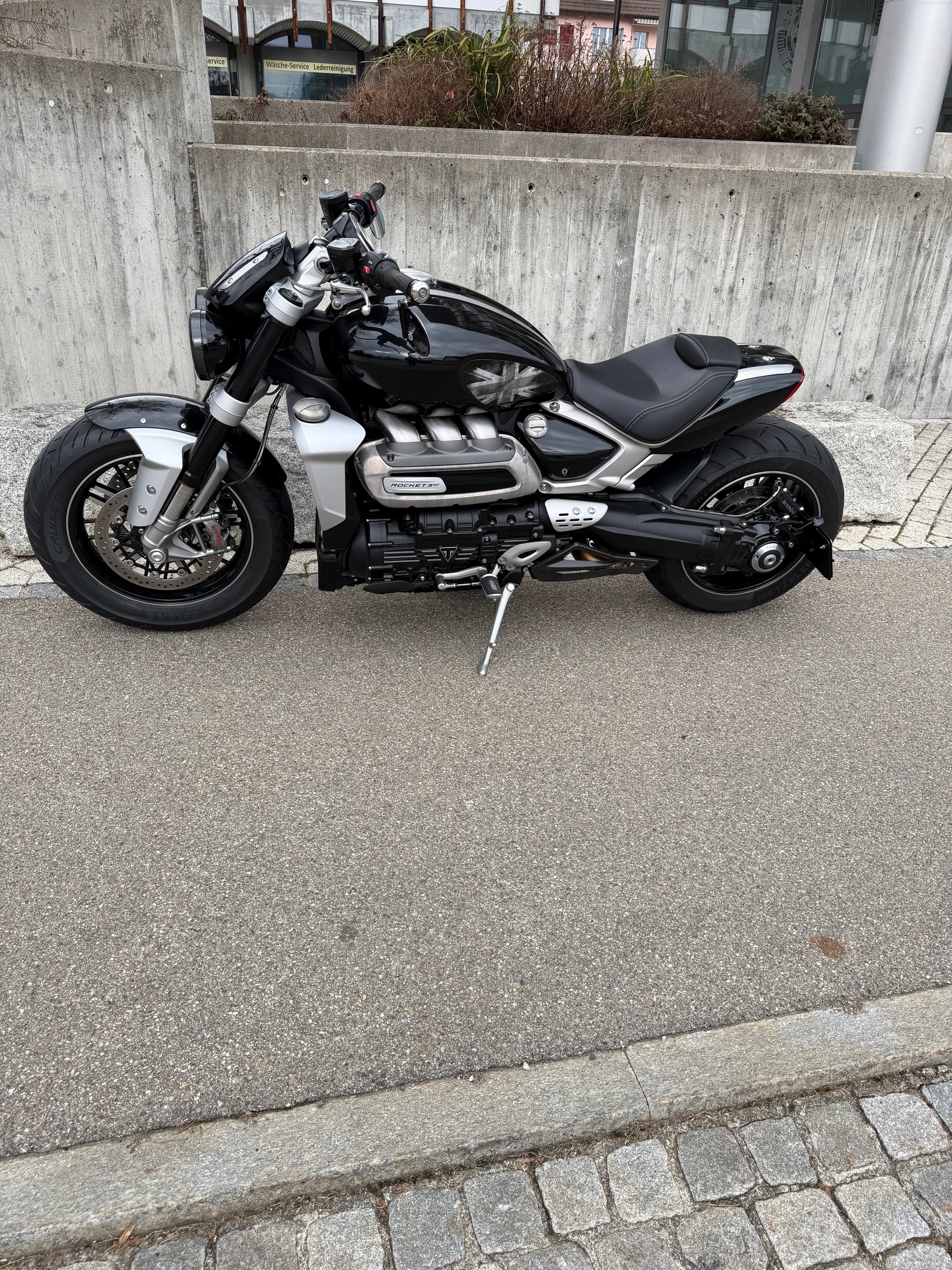 TRIUMPH Rocket 3 GT-image-6