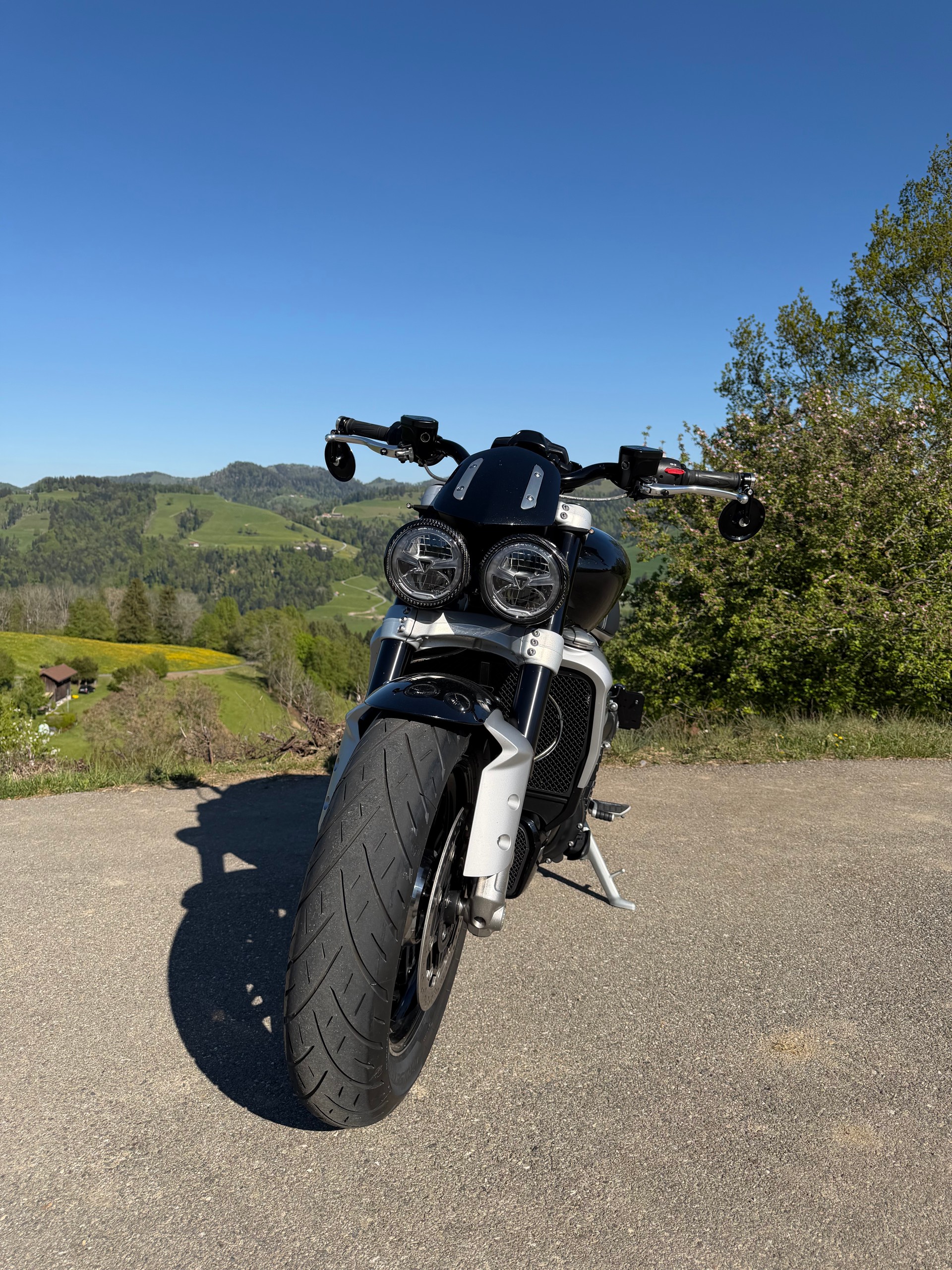 TRIUMPH Rocket 3 GT-image-8
