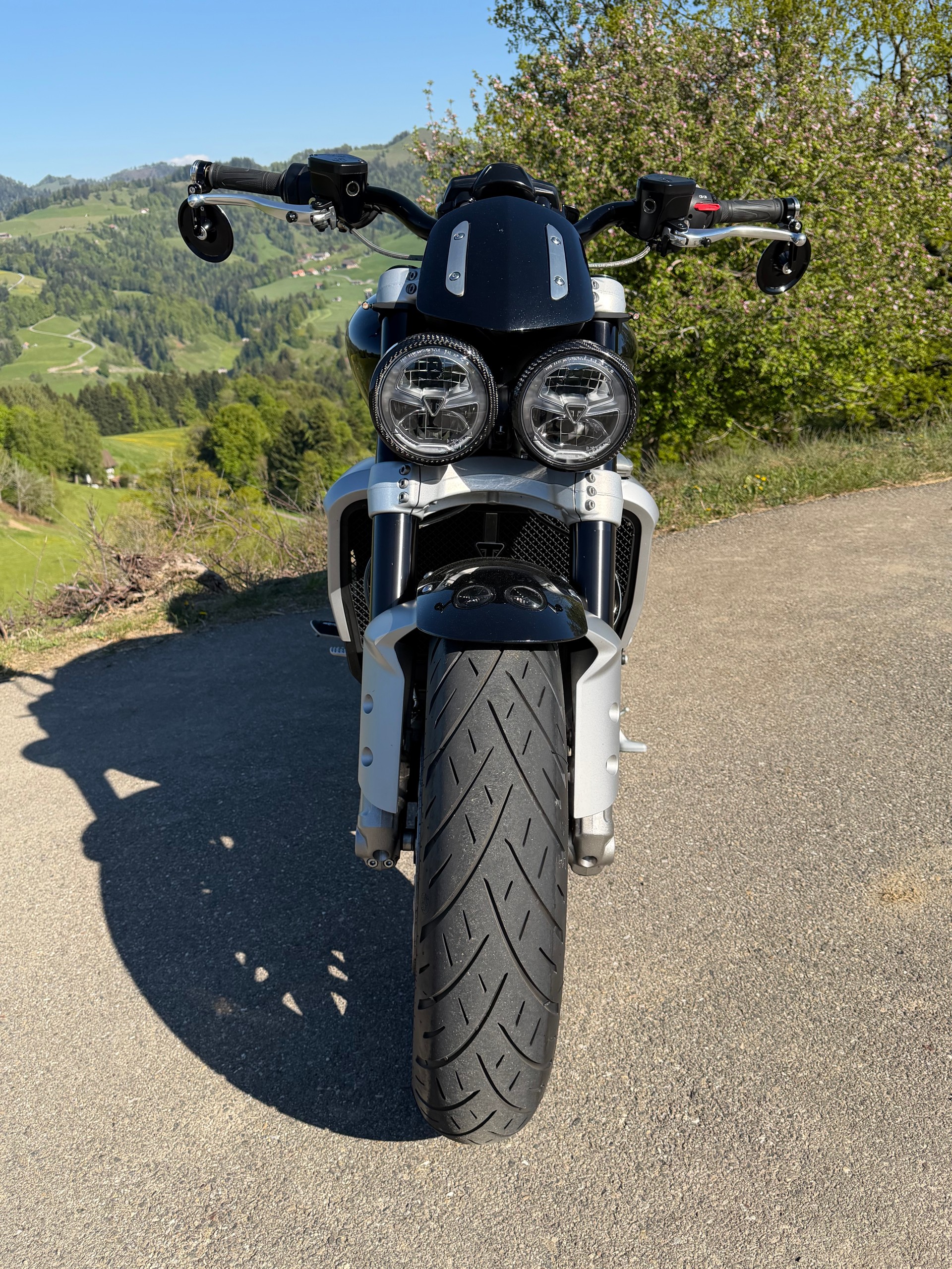 TRIUMPH Rocket 3 GT-image-2