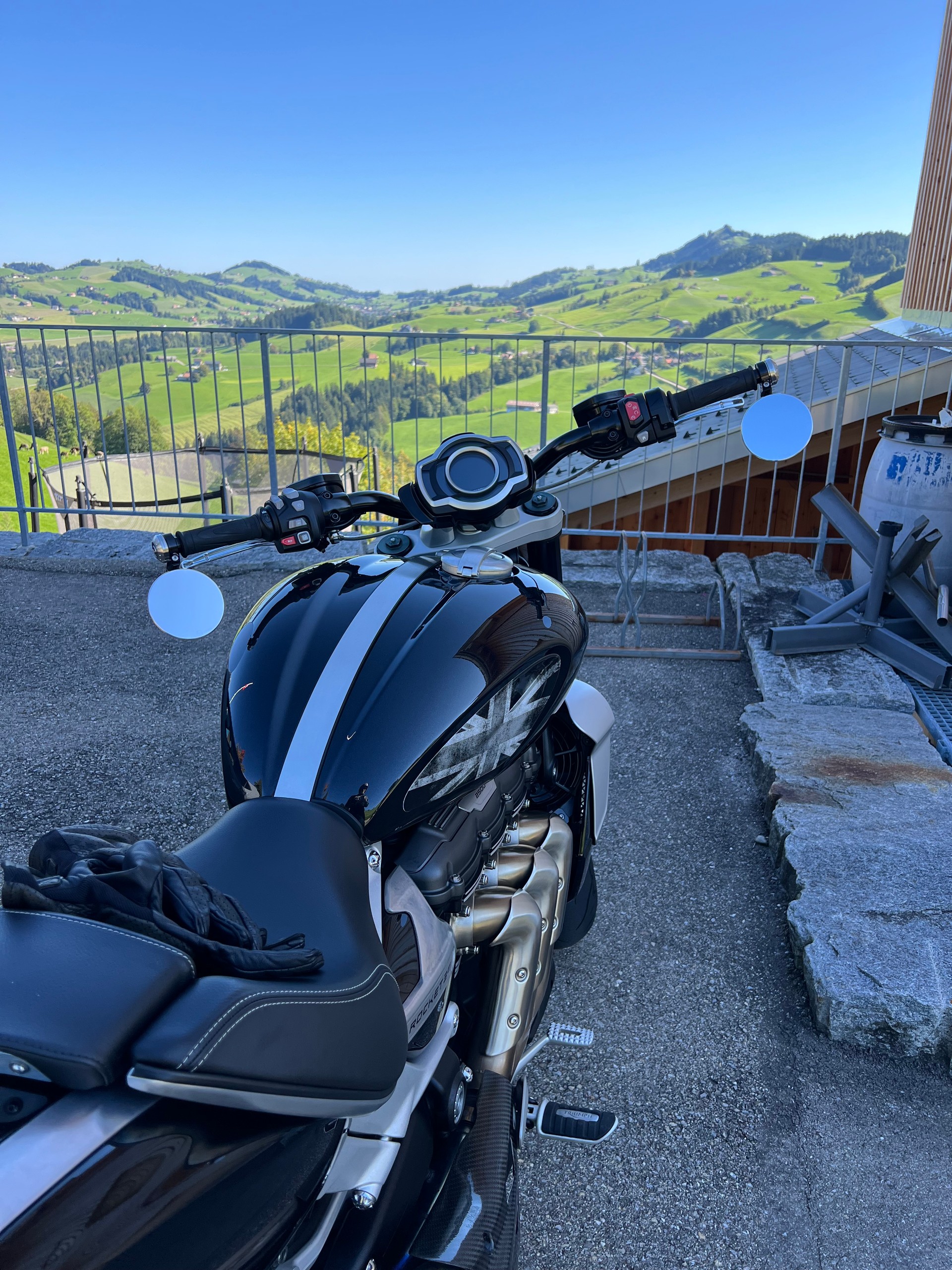 TRIUMPH Rocket 3 GT-image-10