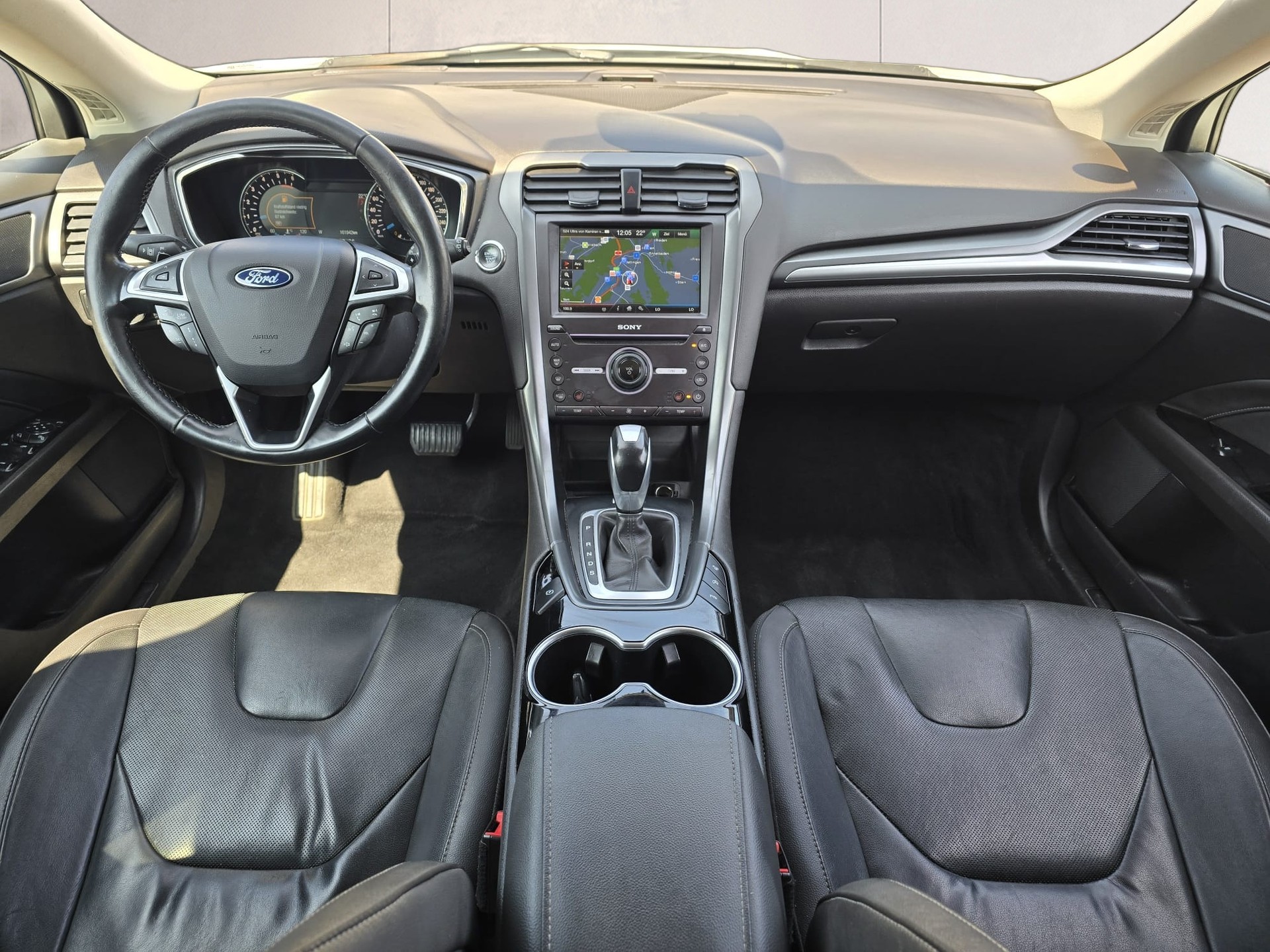 FORD Mondeo 2.0 TDCi Titanium AWD PowerShift-image-7