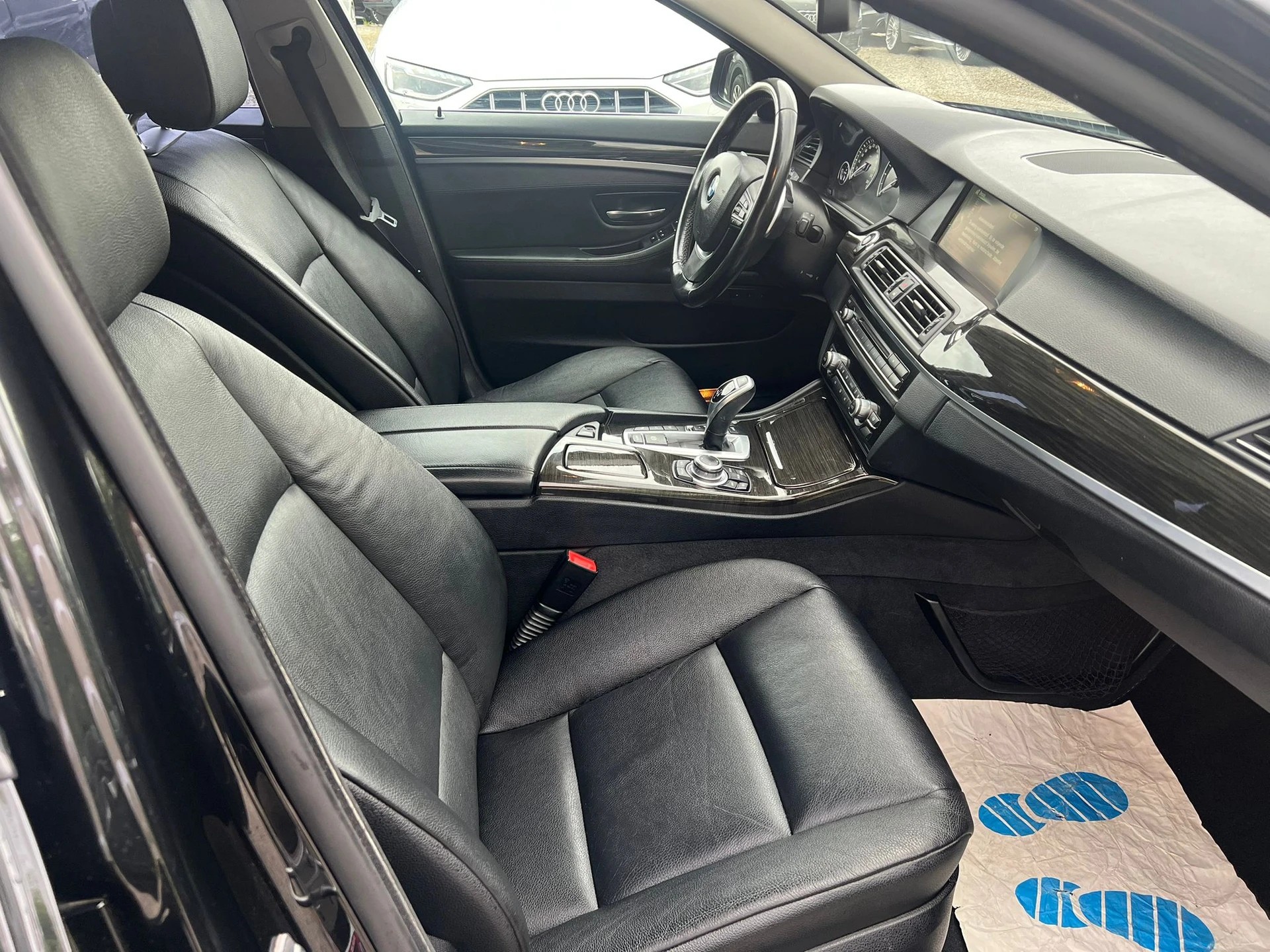 BMW 525d xDrive Touring Steptronic-image-7