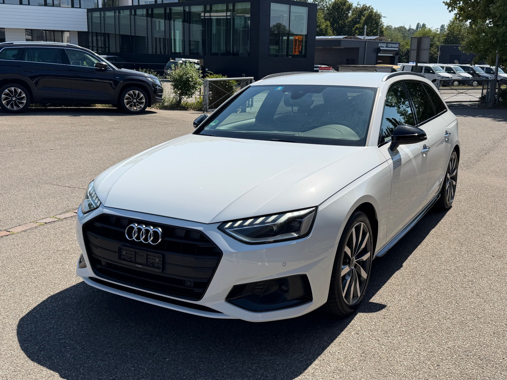 AUDI A4 Avant 35 TDI advanced Attraction S-tronic