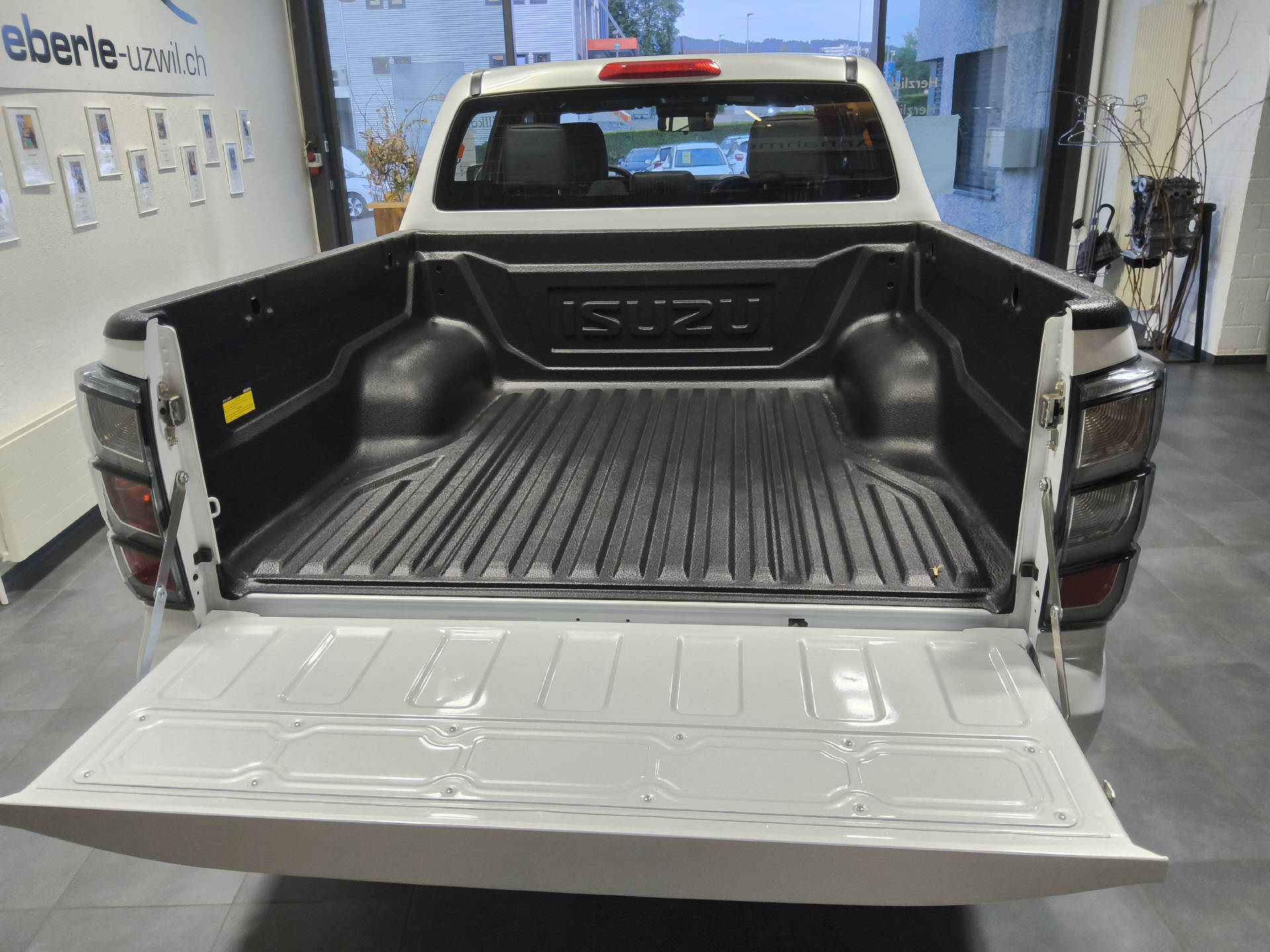 ISUZU D-Max Space Pick-up 2.2 DDi Prestige 4x4-image-7