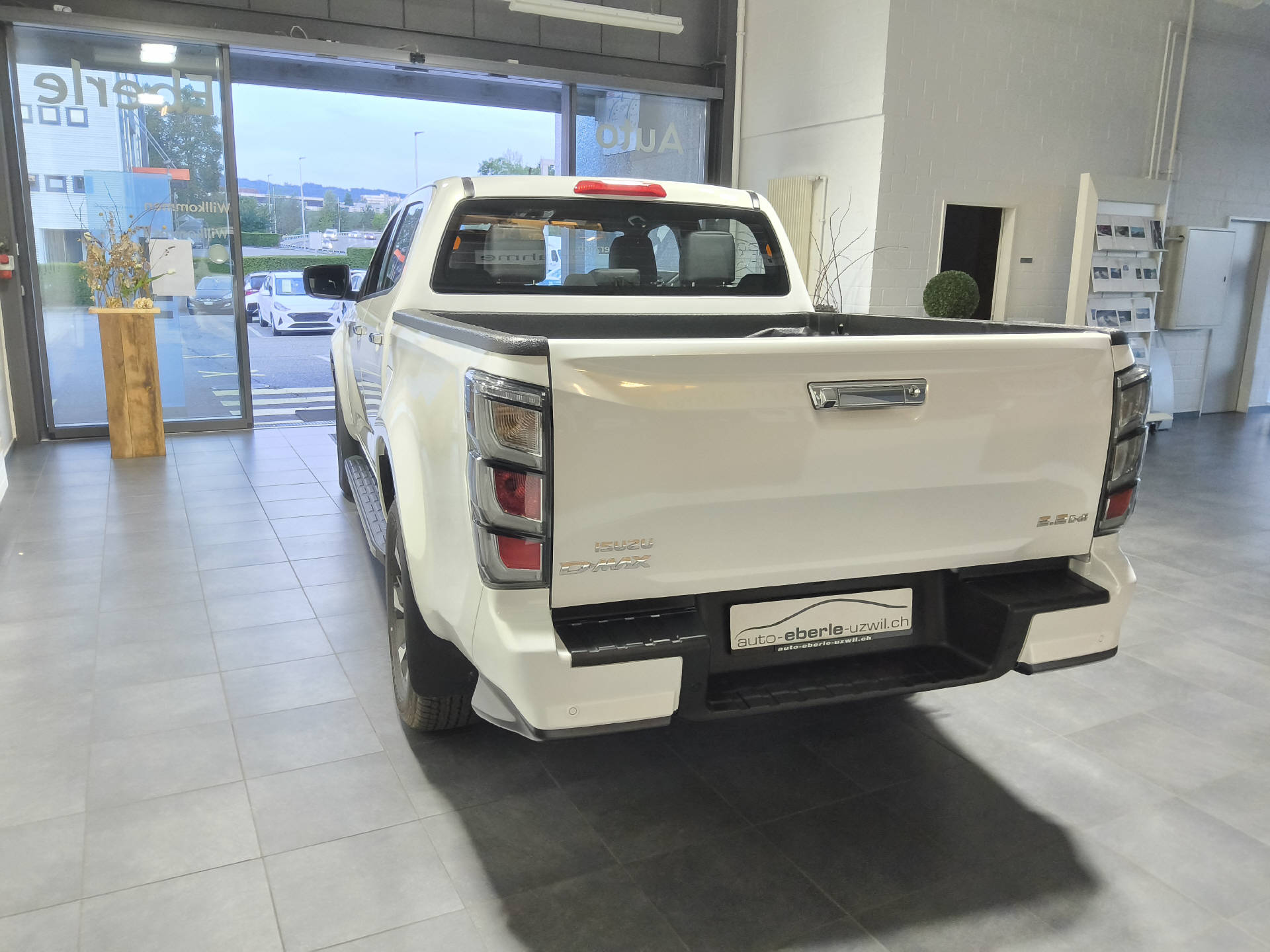 ISUZU D-Max Space Pick-up 2.2 DDi Prestige 4x4-image-5
