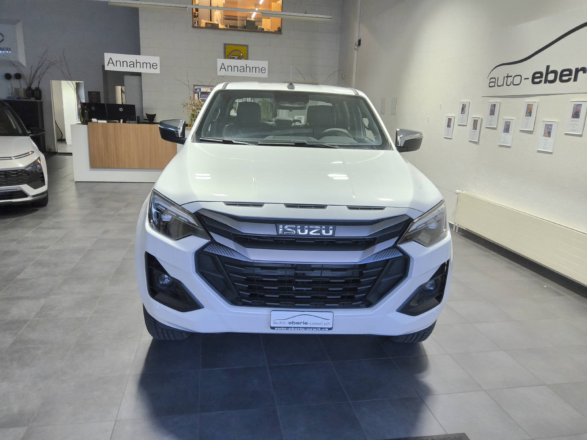 ISUZU D-Max Space Pick-up 2.2 DDi Prestige 4x4-showroom-element-3