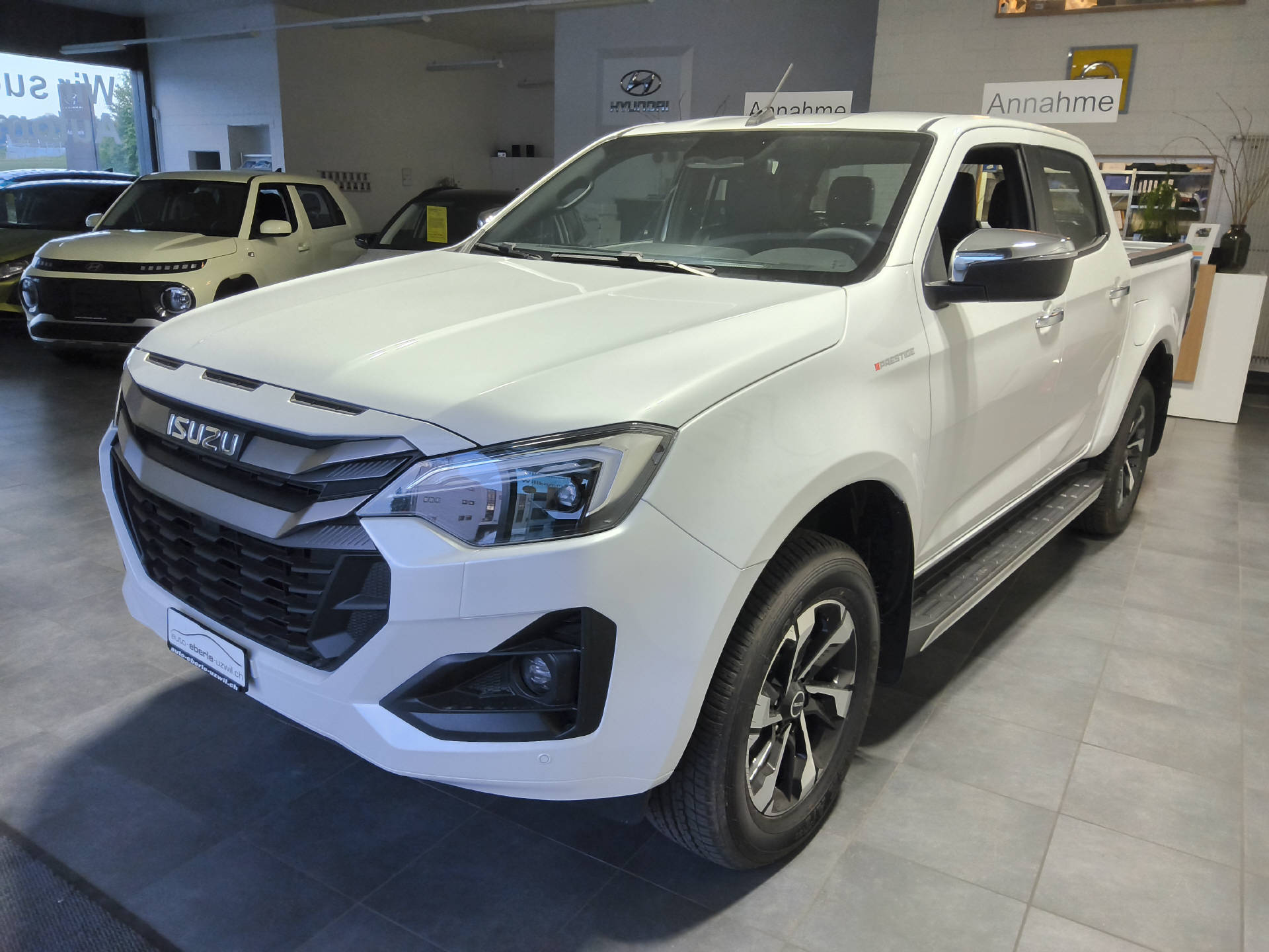 ISUZU D-Max Space Pick-up 2.2 DDi Prestige 4x4-image-4