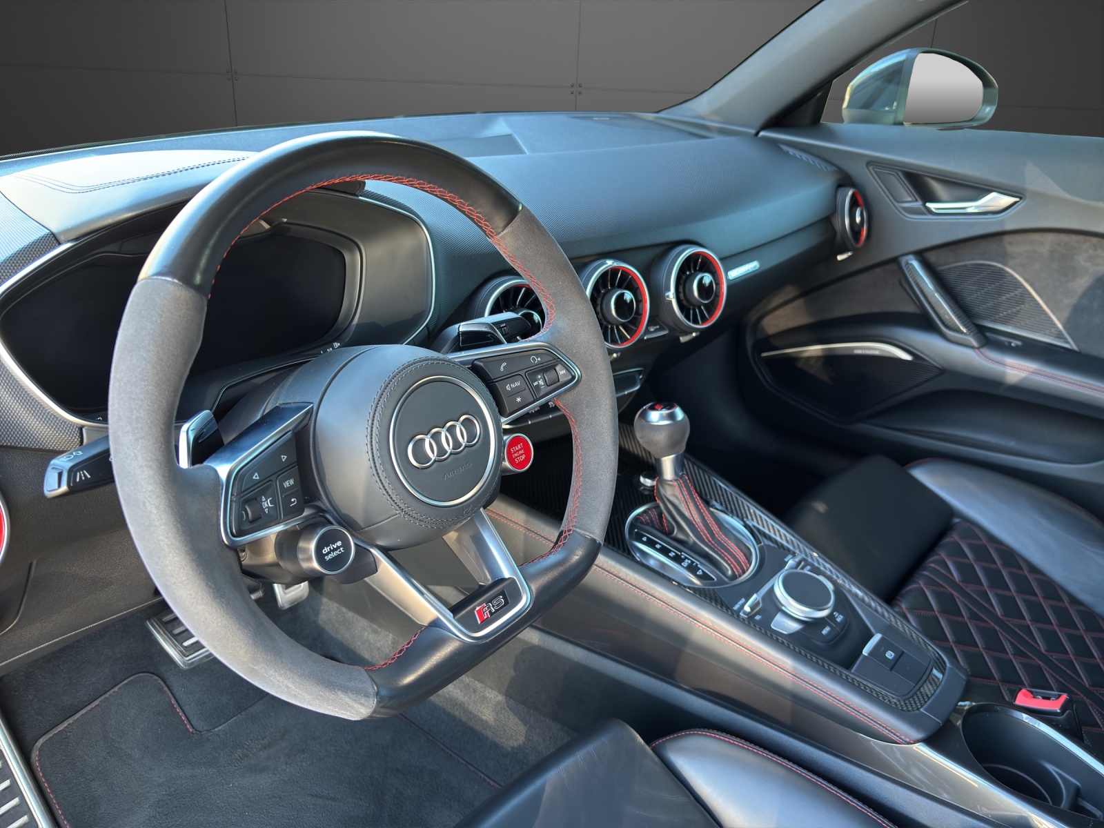 AUDI TT RS Coupé 2.5 TFSI quattro S-tronic-showroom-element-3