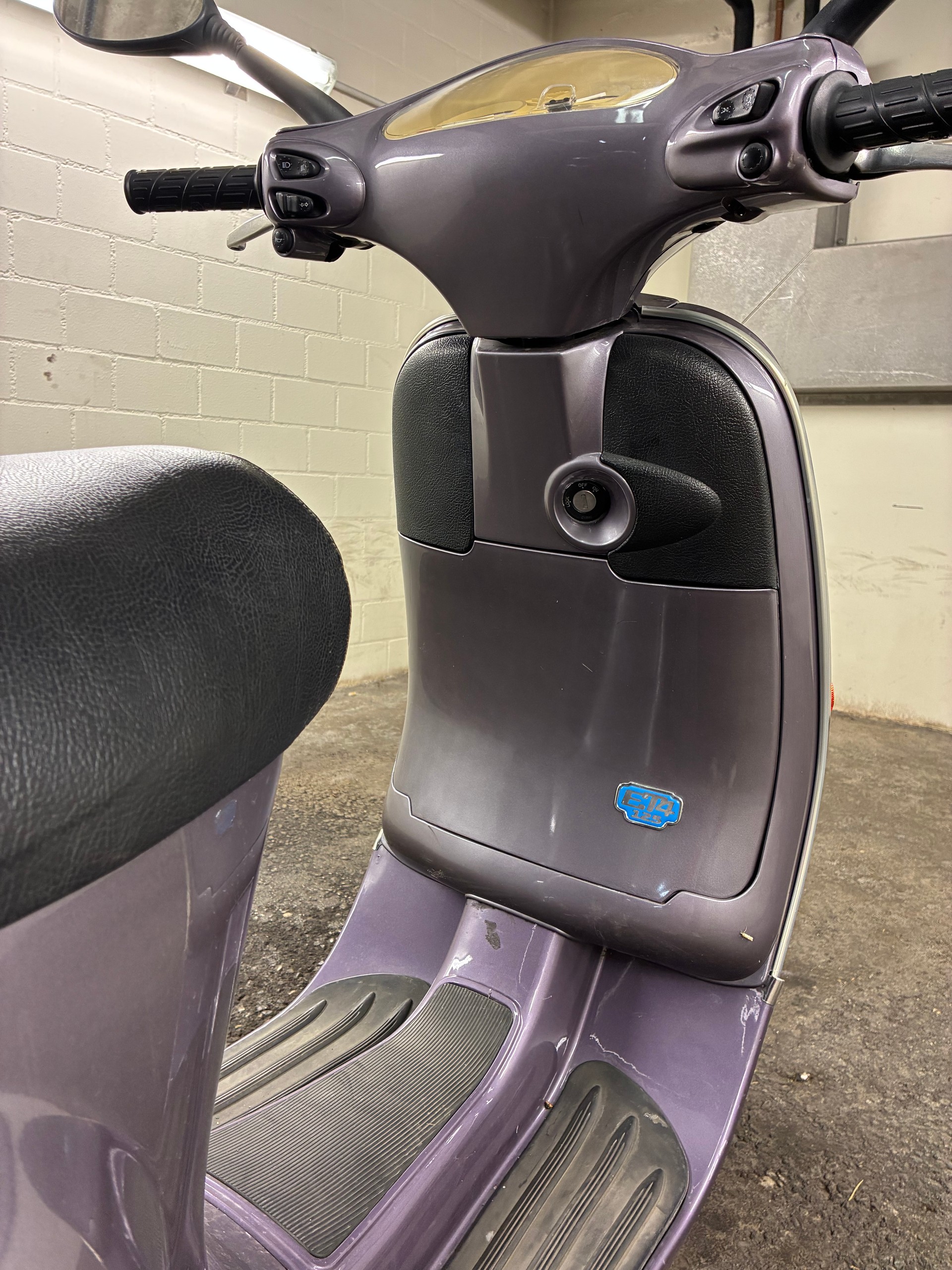 PIAGGIO ET4 125-image-3