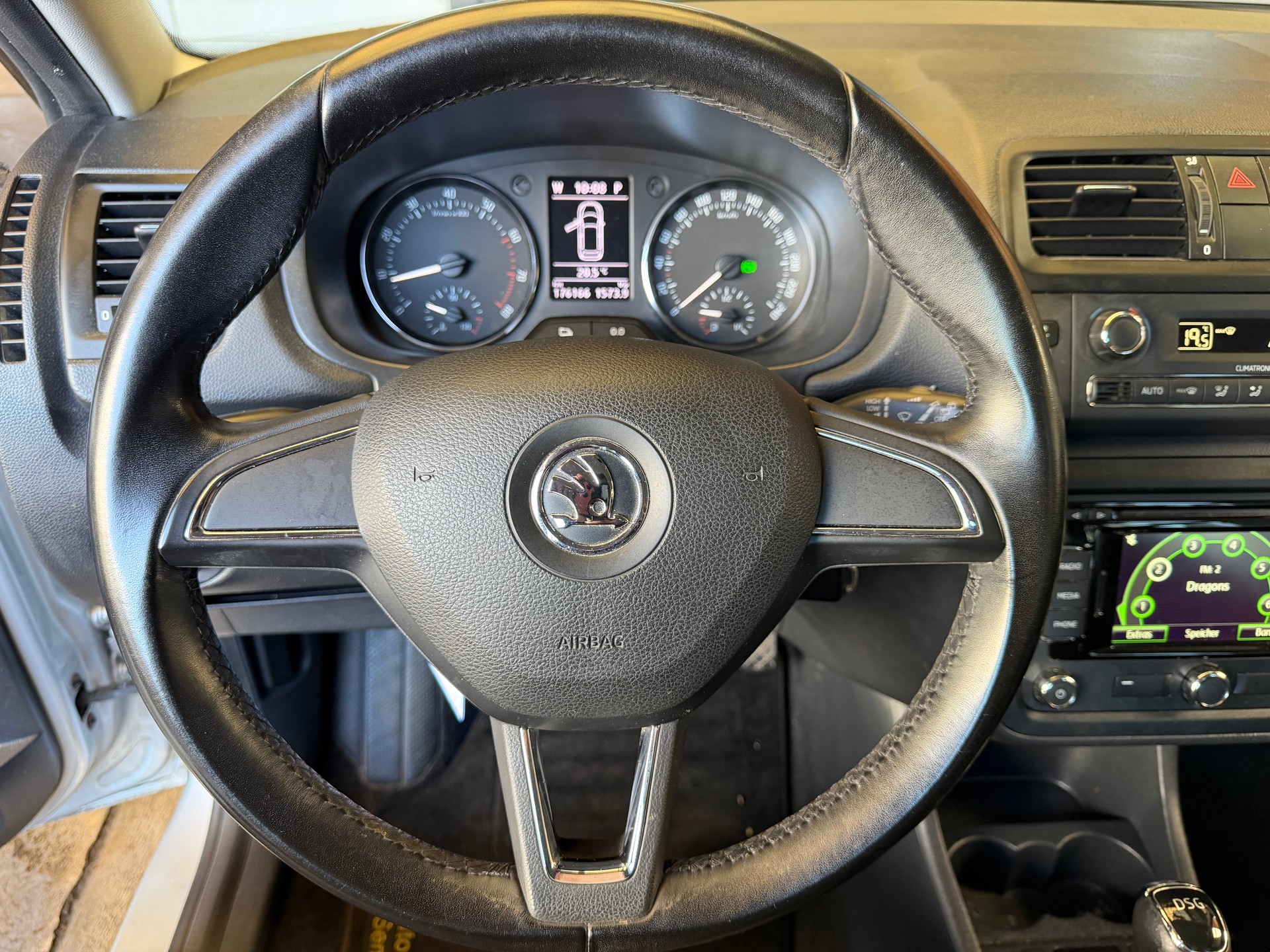 SKODA Roomster 1.2 TSI Ambition DSG-image-6