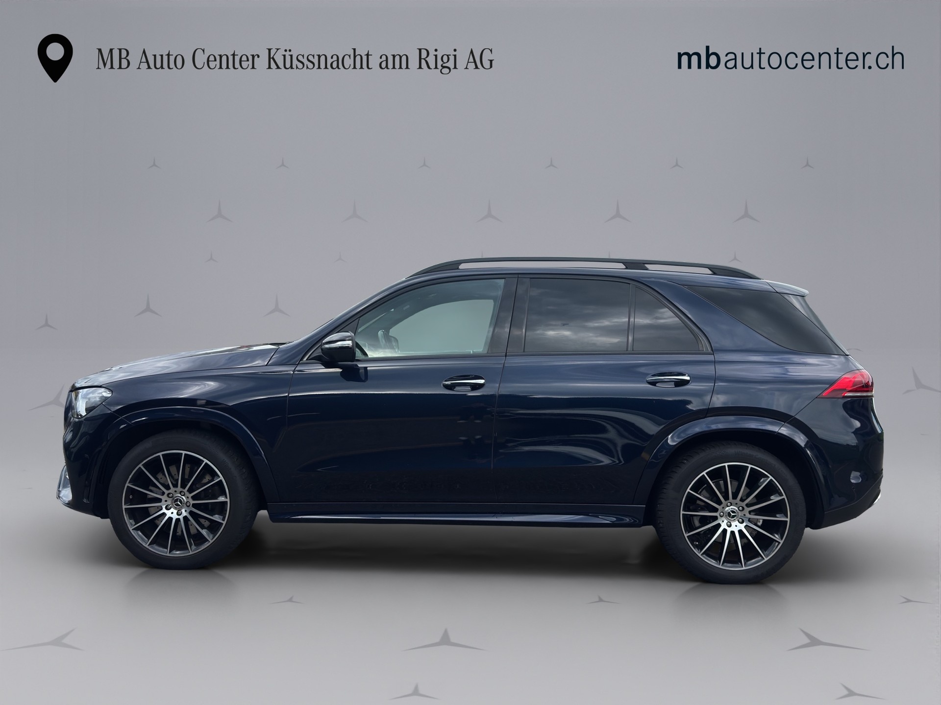 MERCEDES-BENZ GLE 450 AMG Line 4matic-showroom-element-2