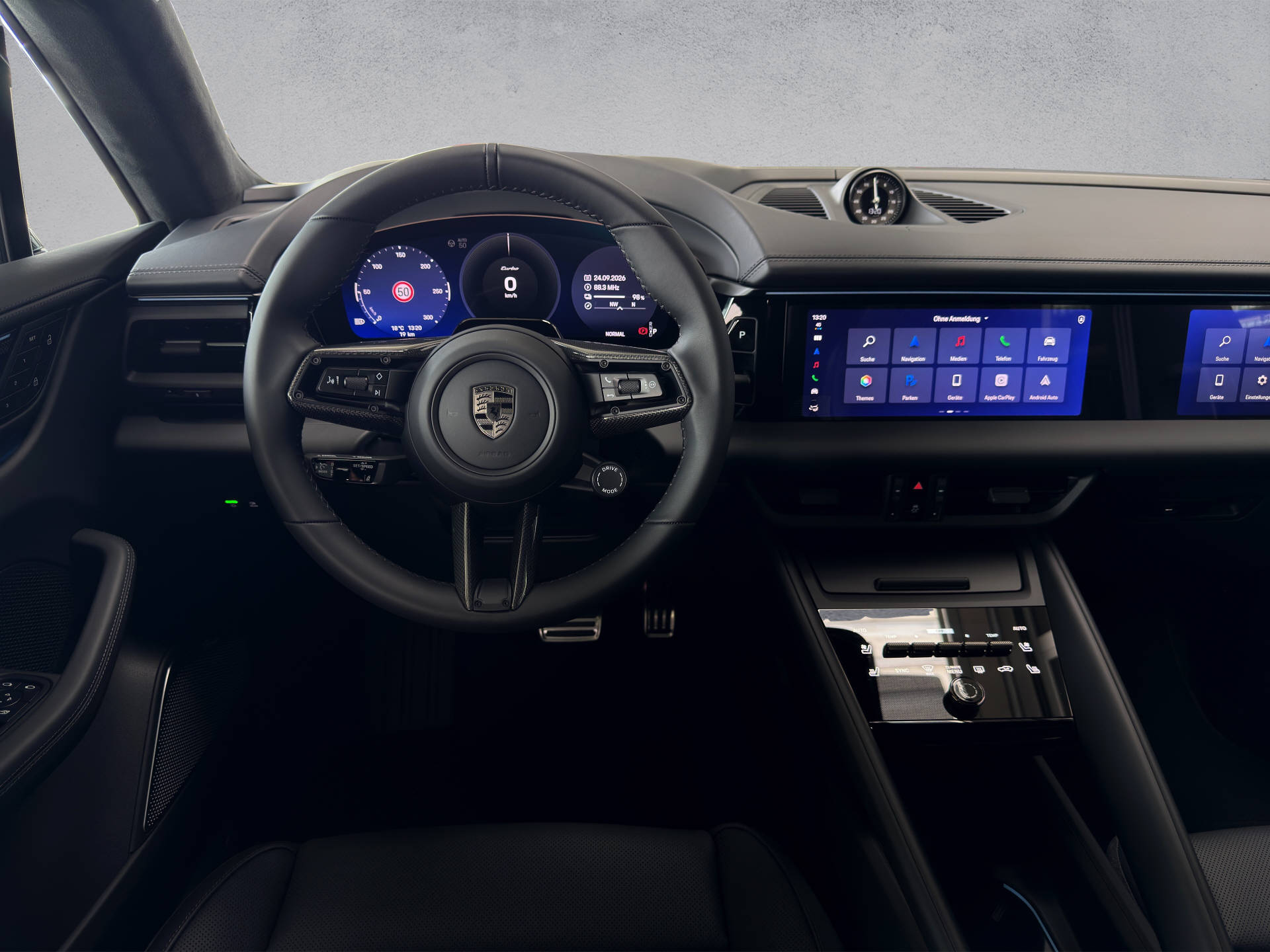 PORSCHE Macan Turbo-image-6