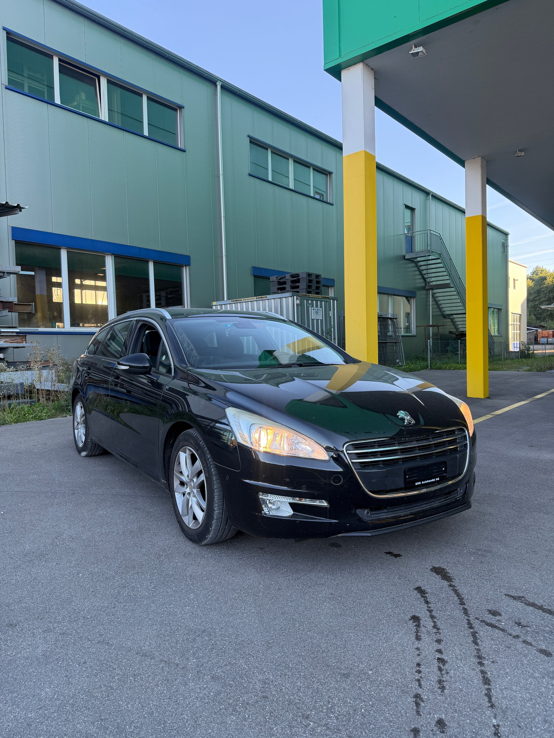 PEUGEOT 508 SW 1.6 16V T Active Automatic