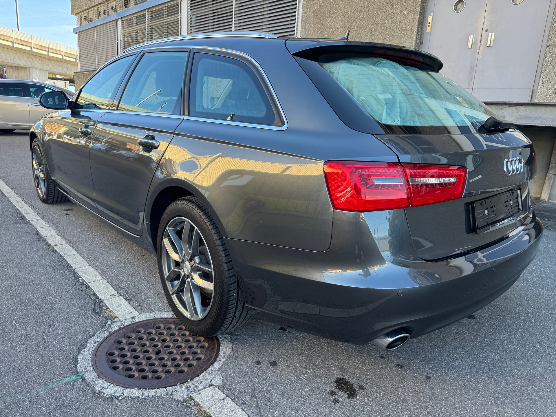 AUDI A6 Avant 2.0 TDI ultra-image-3