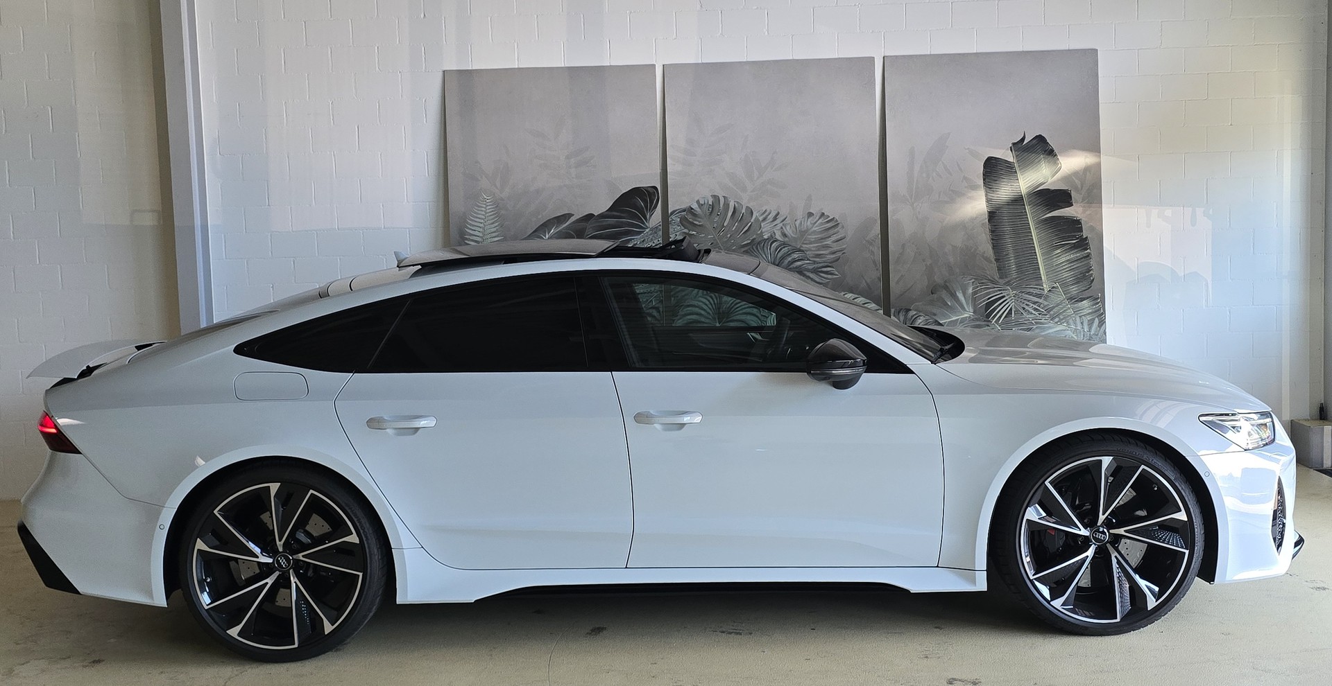 AUDI RS7 Sportback MHEV-showroom-element-2