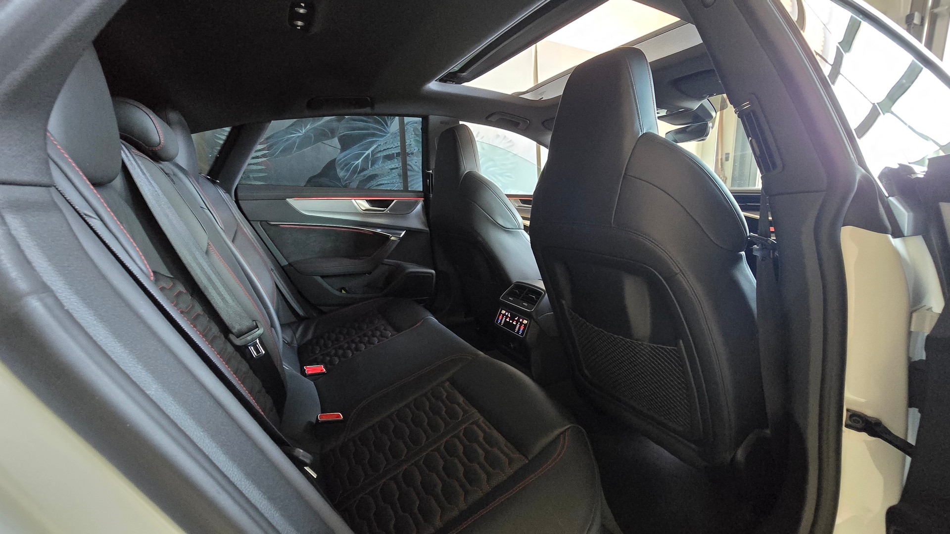 AUDI RS7 Sportback MHEV-image-17