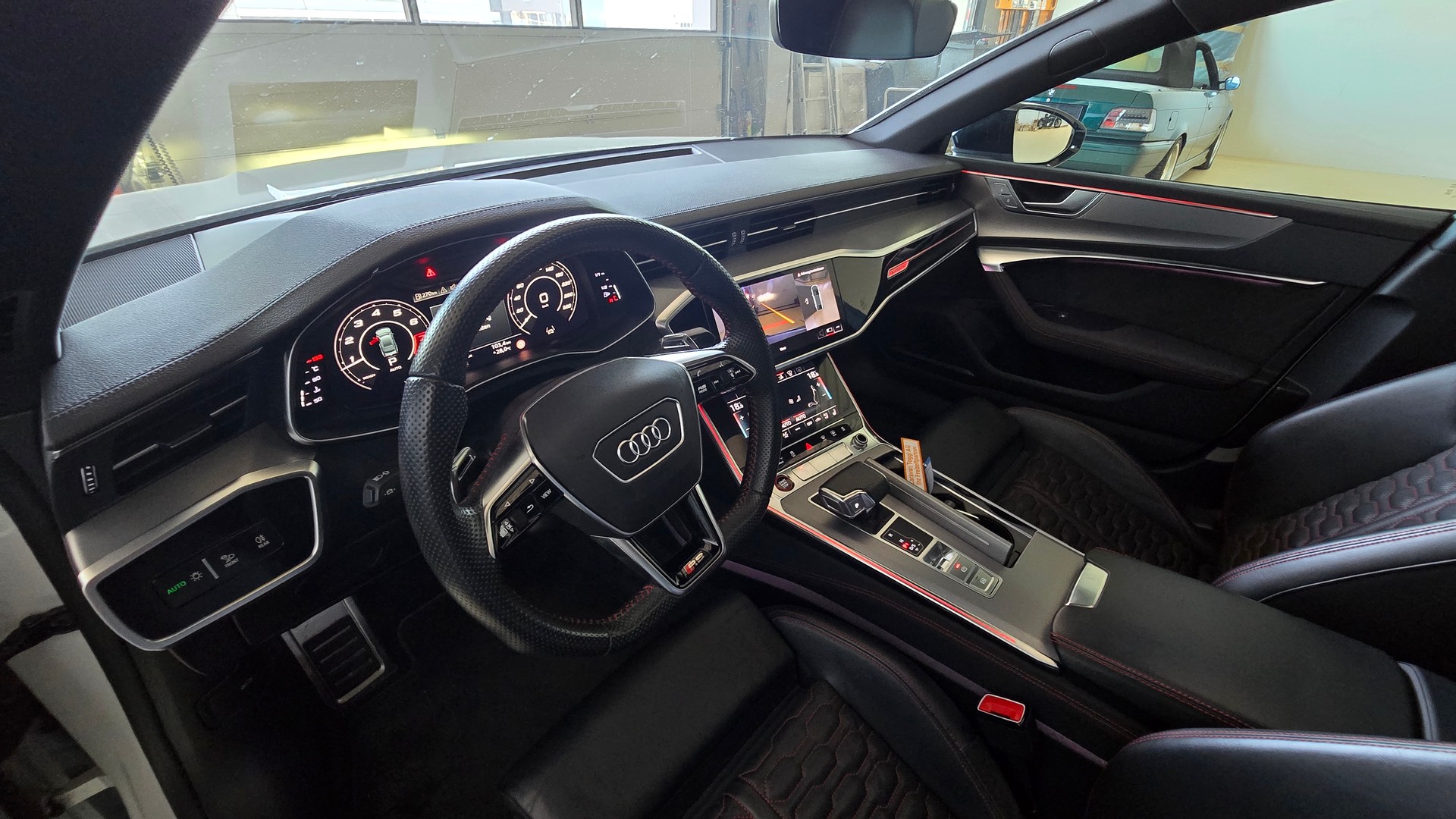 AUDI RS7 Sportback MHEV-image-12