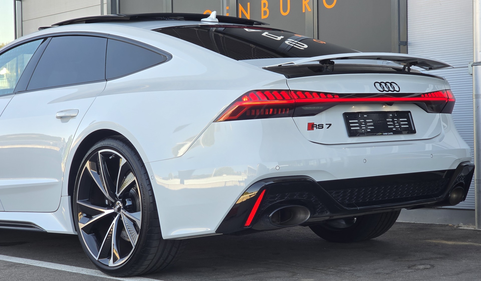 AUDI RS7 Sportback MHEV-image-5