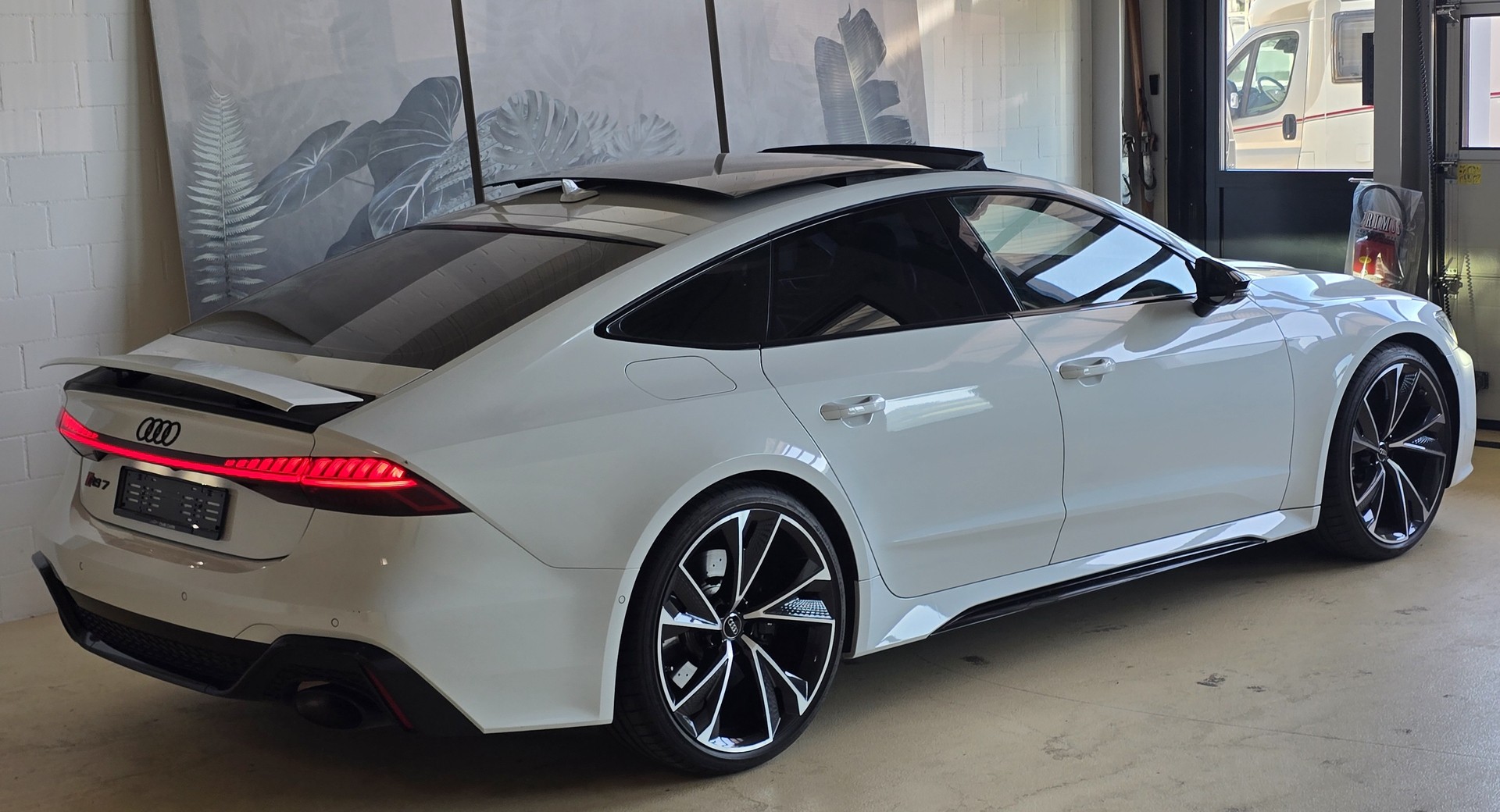 AUDI RS7 Sportback MHEV-image-5