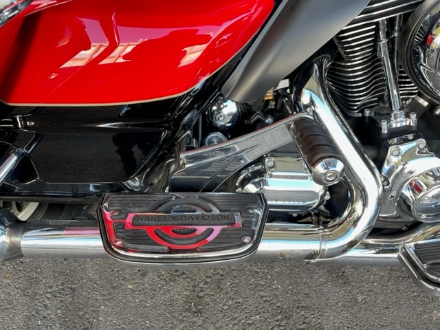 HARLEY-DAVIDSON FLHTK Electra Glide Ultra Limited-image-5