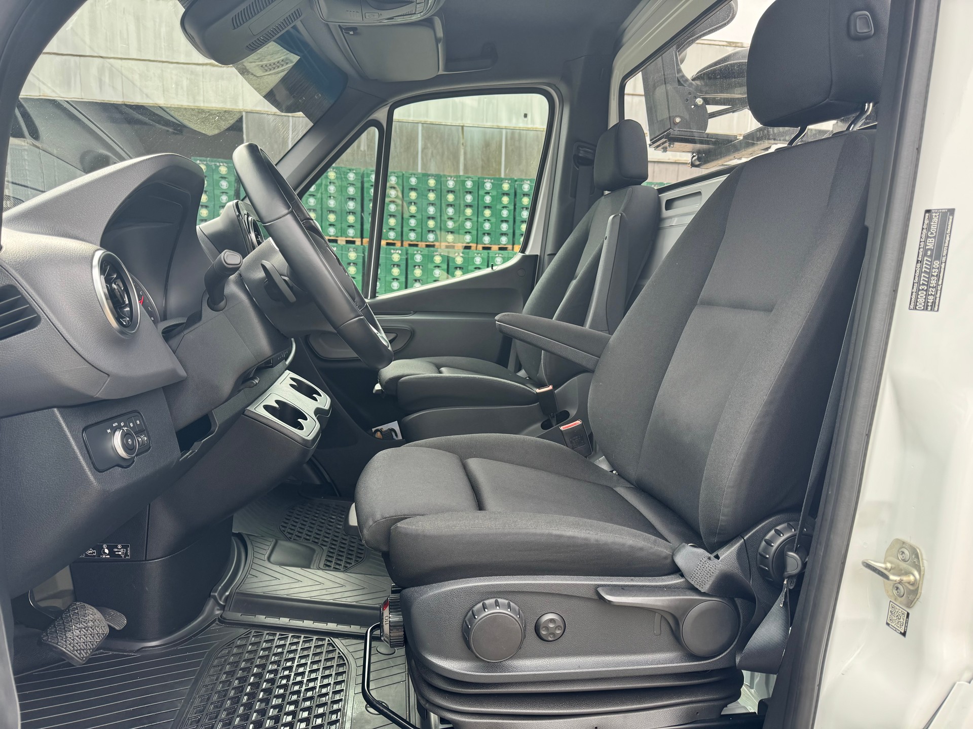 MERCEDES-BENZ Sprinter 519 CDI Lang 7G-TRONIC-image-12