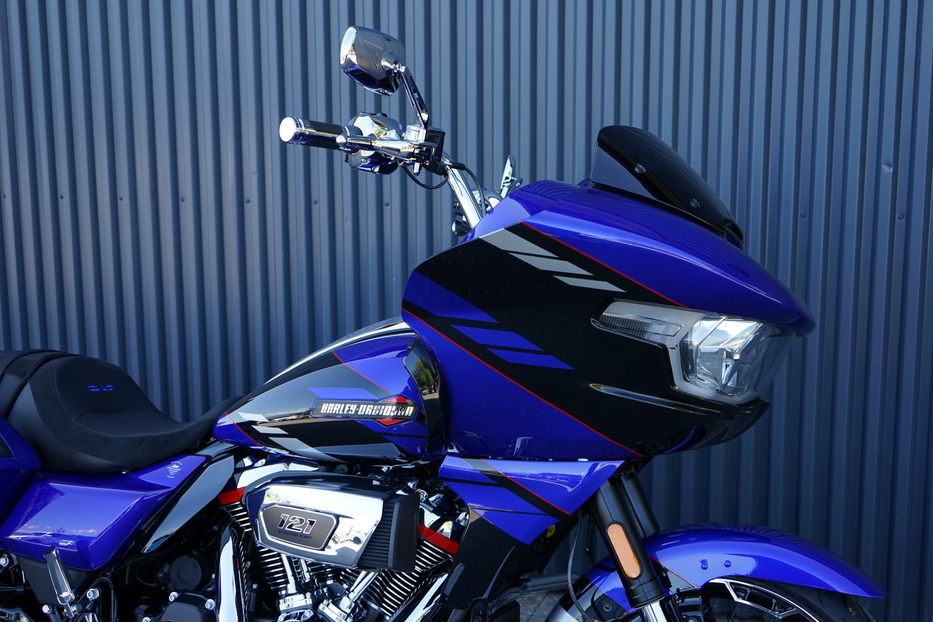HARLEY-DAVIDSON FLTRXSE Road Glide 121 CVO-image-3