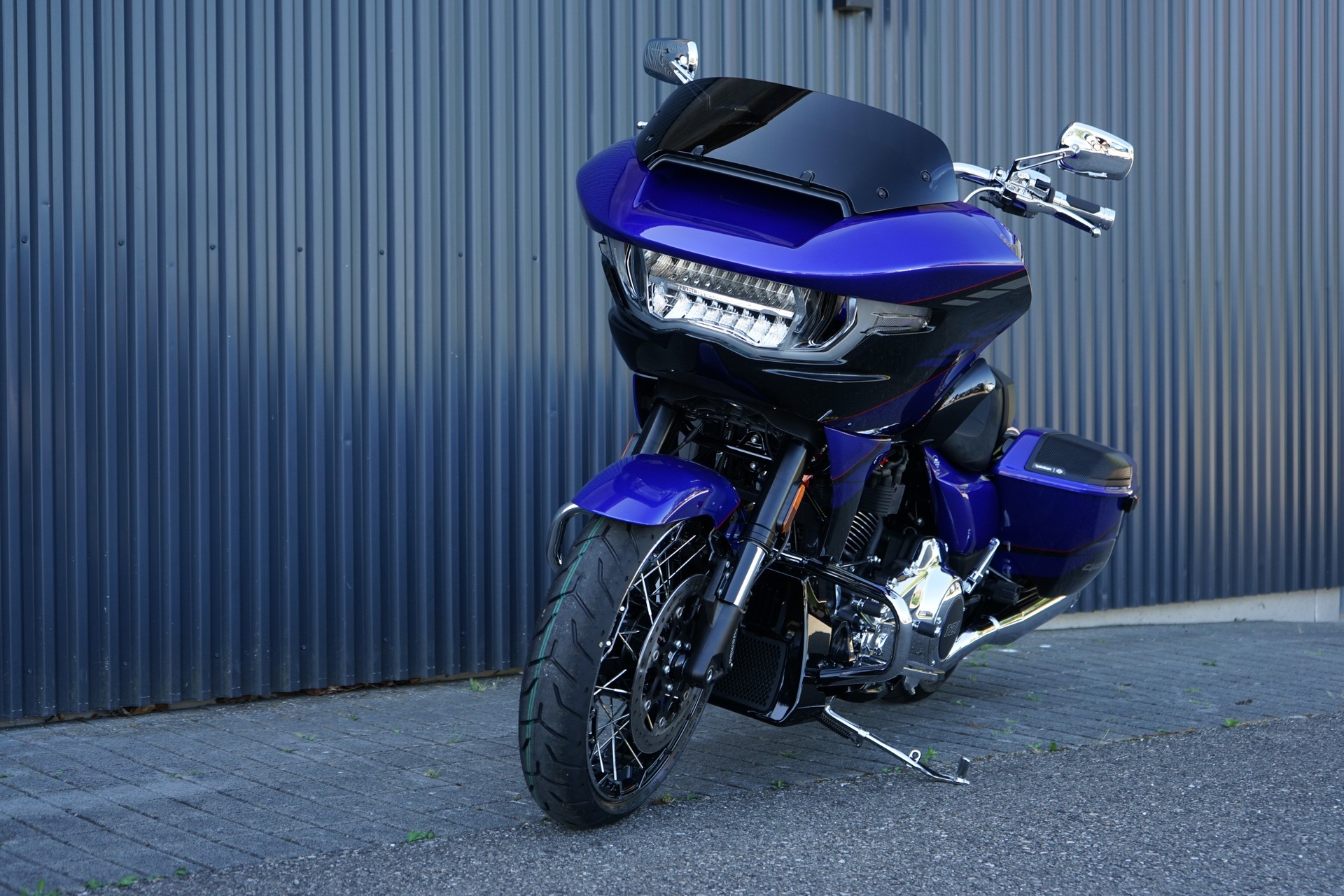 HARLEY-DAVIDSON FLTRXSE Road Glide 121 CVO-image-2