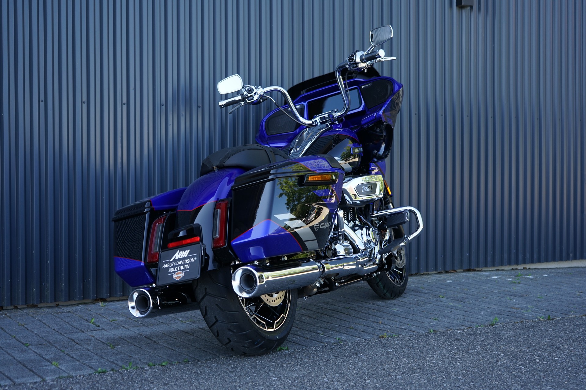 HARLEY-DAVIDSON FLTRXSE Road Glide 121 CVO-image-5
