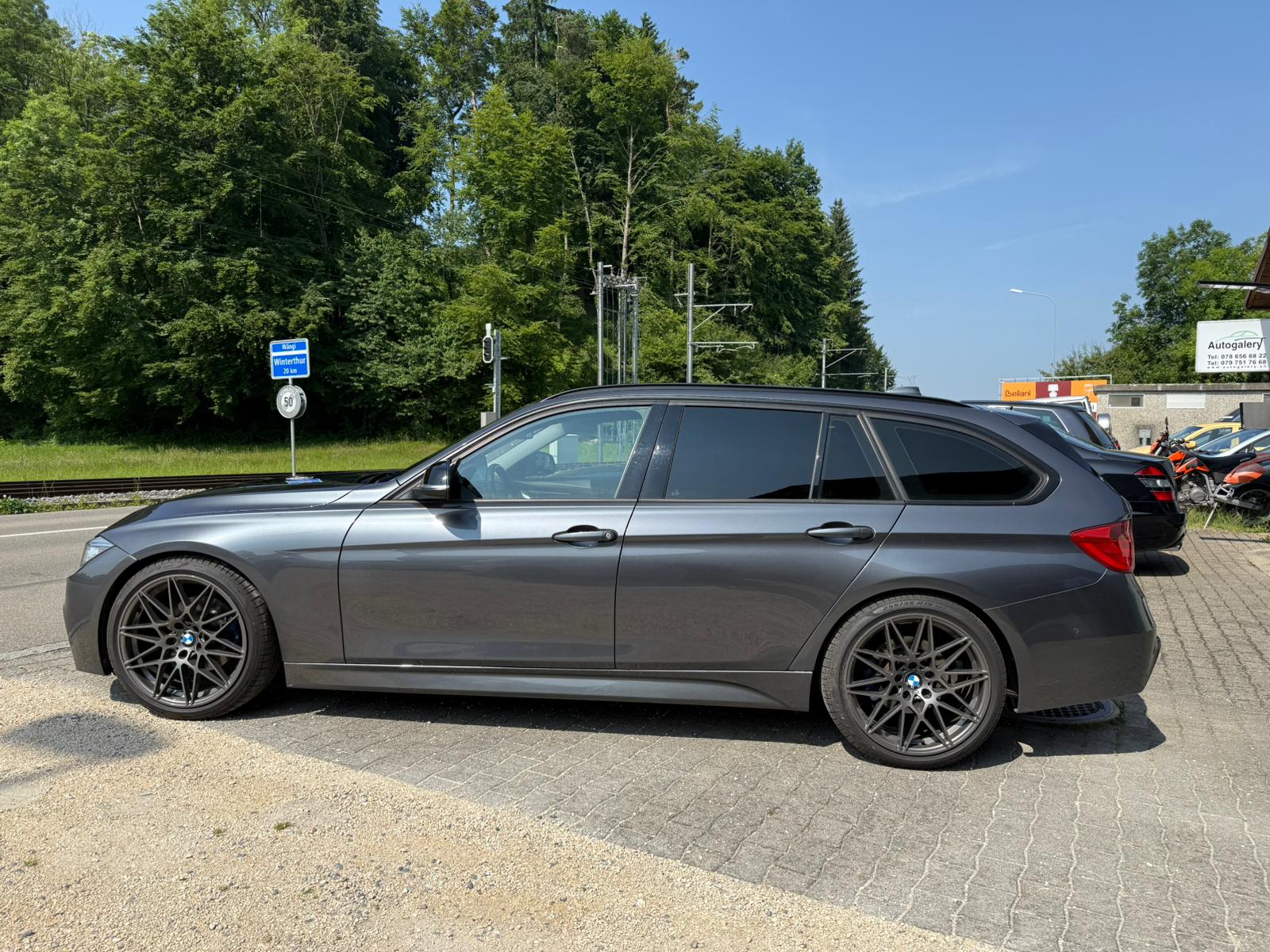 BMW 320d xDrive Touring Sport Line Steptronic-image-9