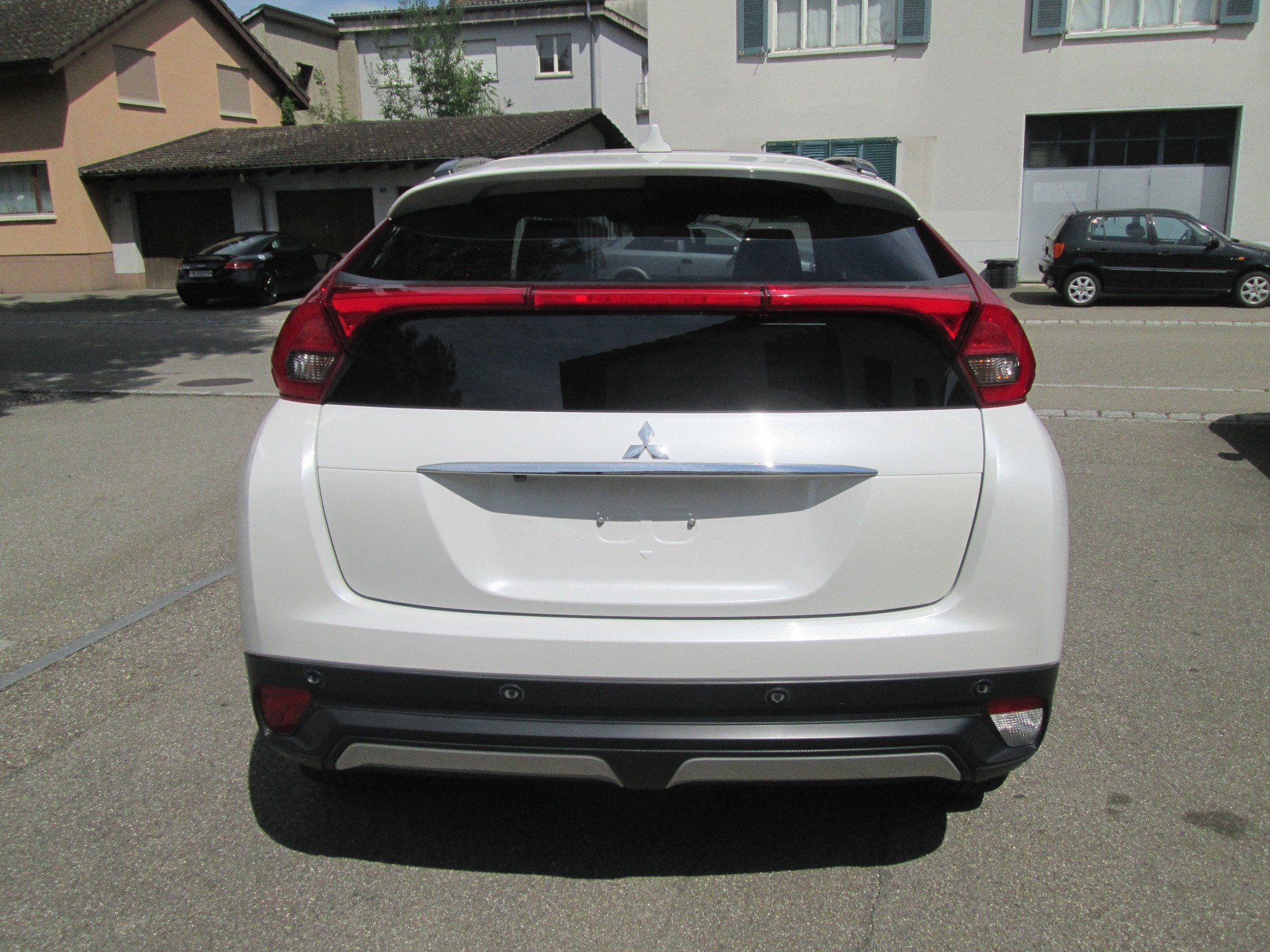 MITSUBISHI Eclipse Cross 1.5 T-Mivec Diamond 4WD CVT-image-2