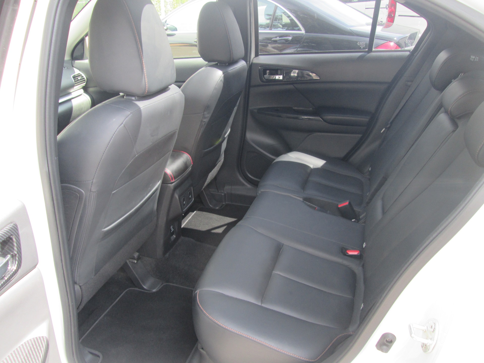 MITSUBISHI Eclipse Cross 1.5 T-Mivec Diamond 4WD CVT-image-7