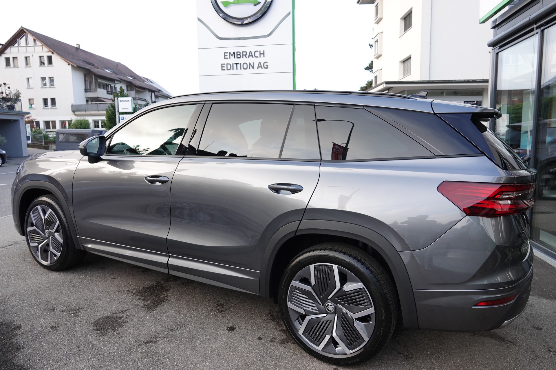 SKODA Kodiaq 2.0 TSI Sport. 4x4-image-5