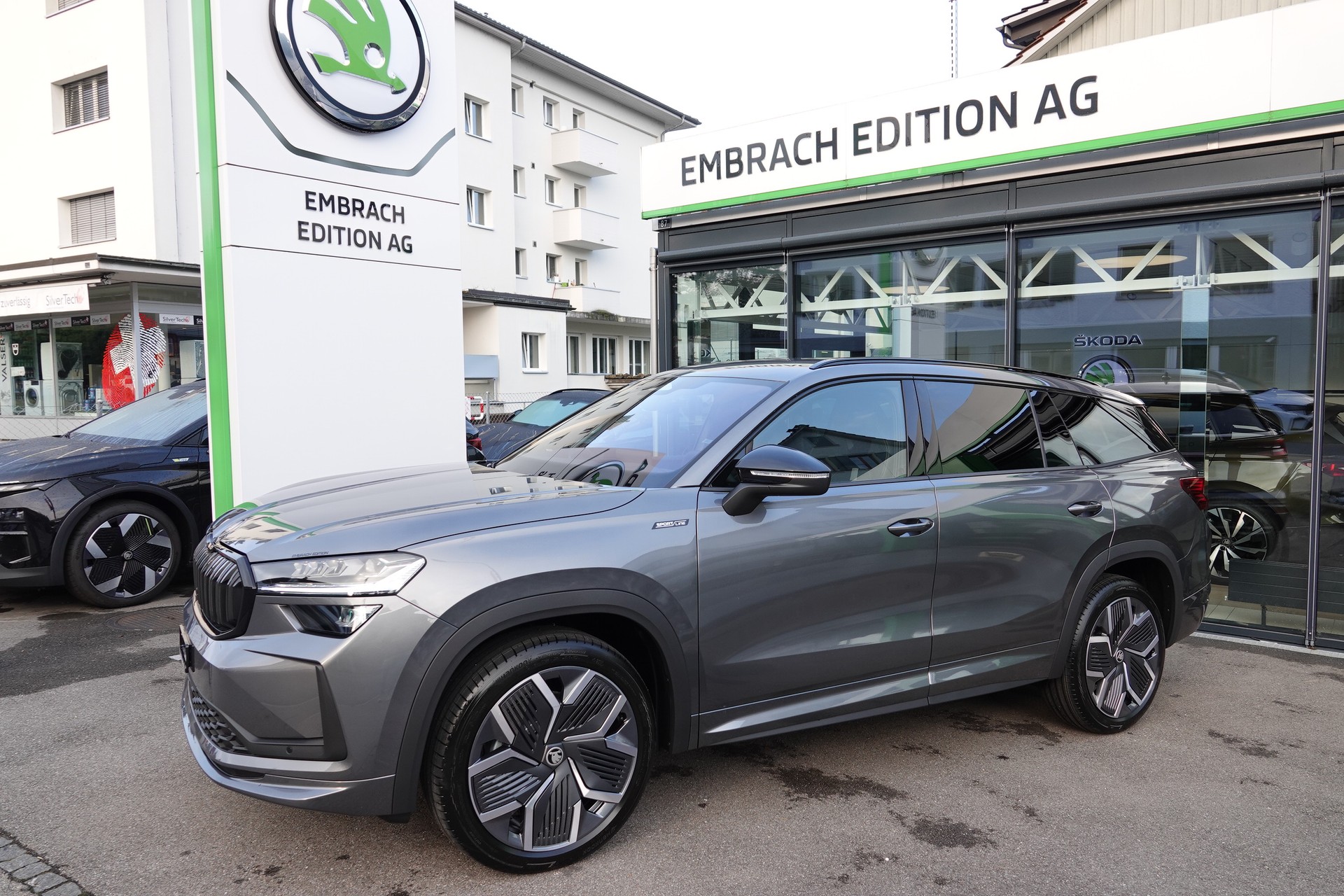 SKODA Kodiaq 2.0 TSI Sport. 4x4