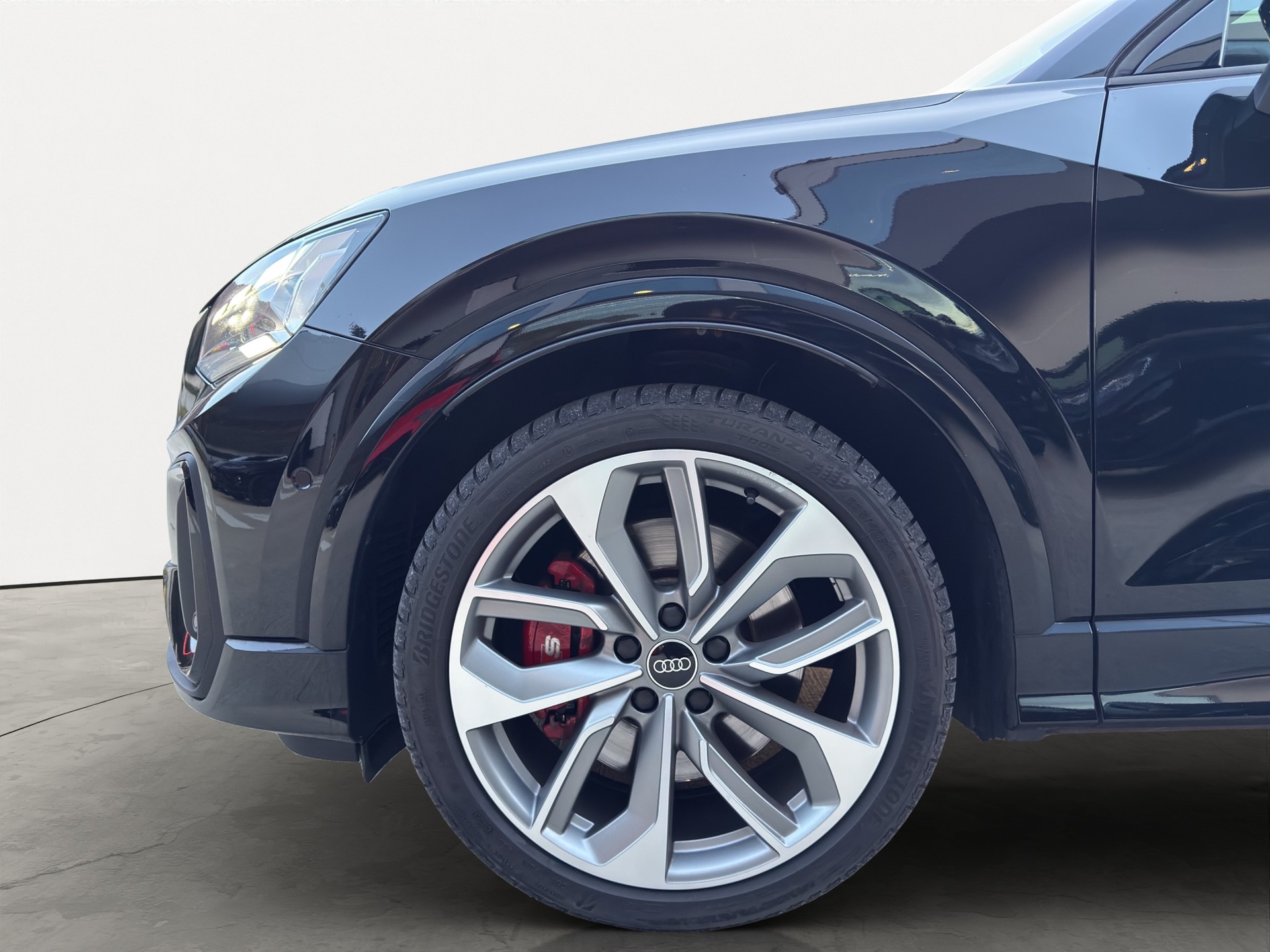 AUDI SQ2 TFSI quattro S-tronic-image-14