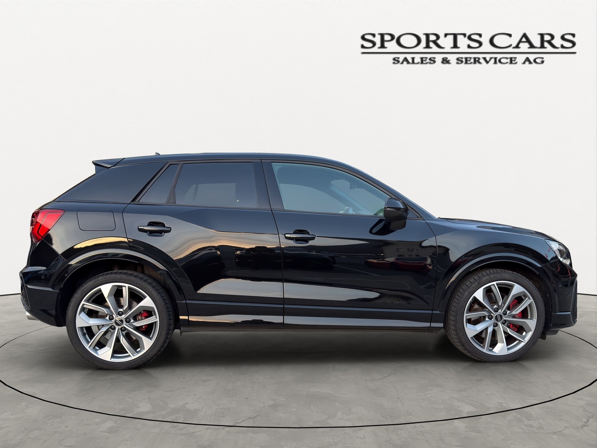 AUDI SQ2 TFSI quattro S-tronic-showroom-element-2