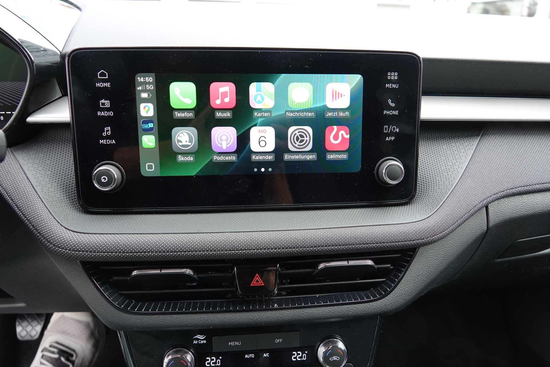 SKODA Fabia 1.0 TSI Selection-image-10